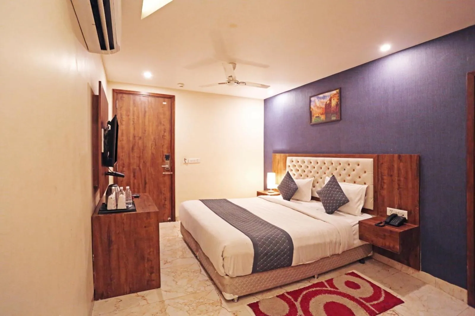 Property building, Bed in Mayda Inn- A Boutique Hotel