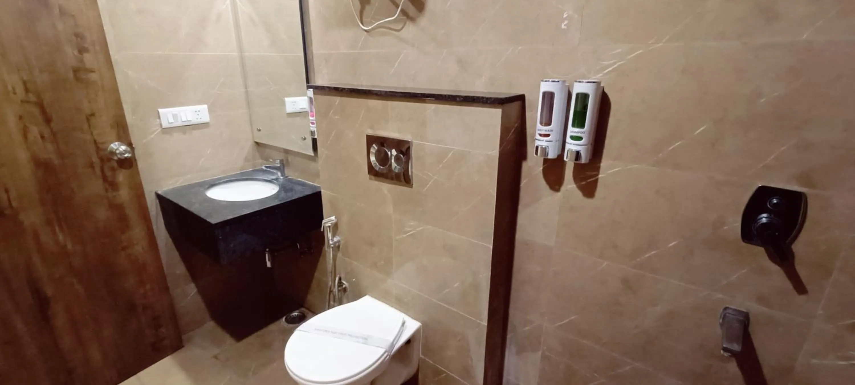 Shower in Mayda Inn- A Boutique Hotel