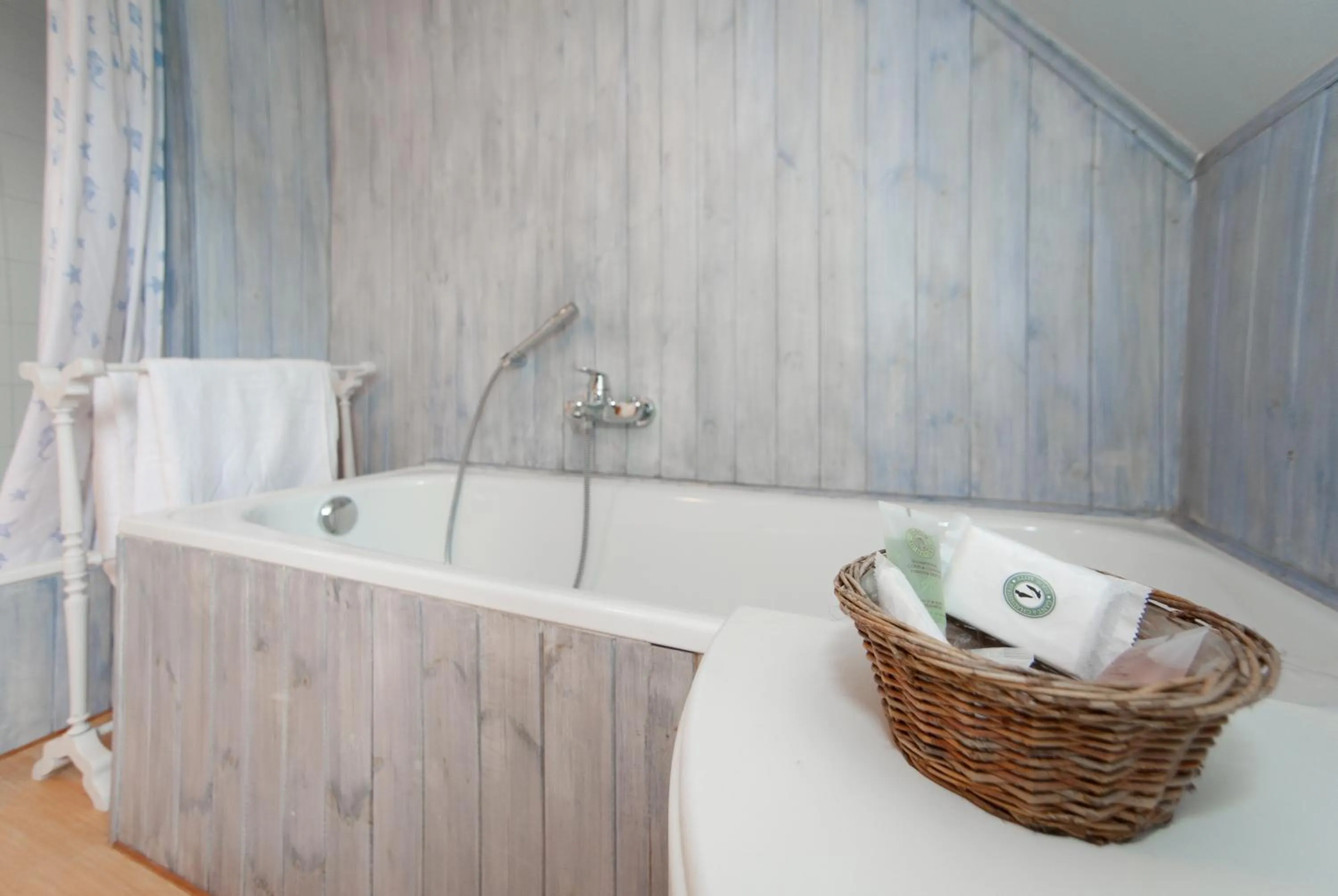 Bathroom in B&B Cense de la Tour