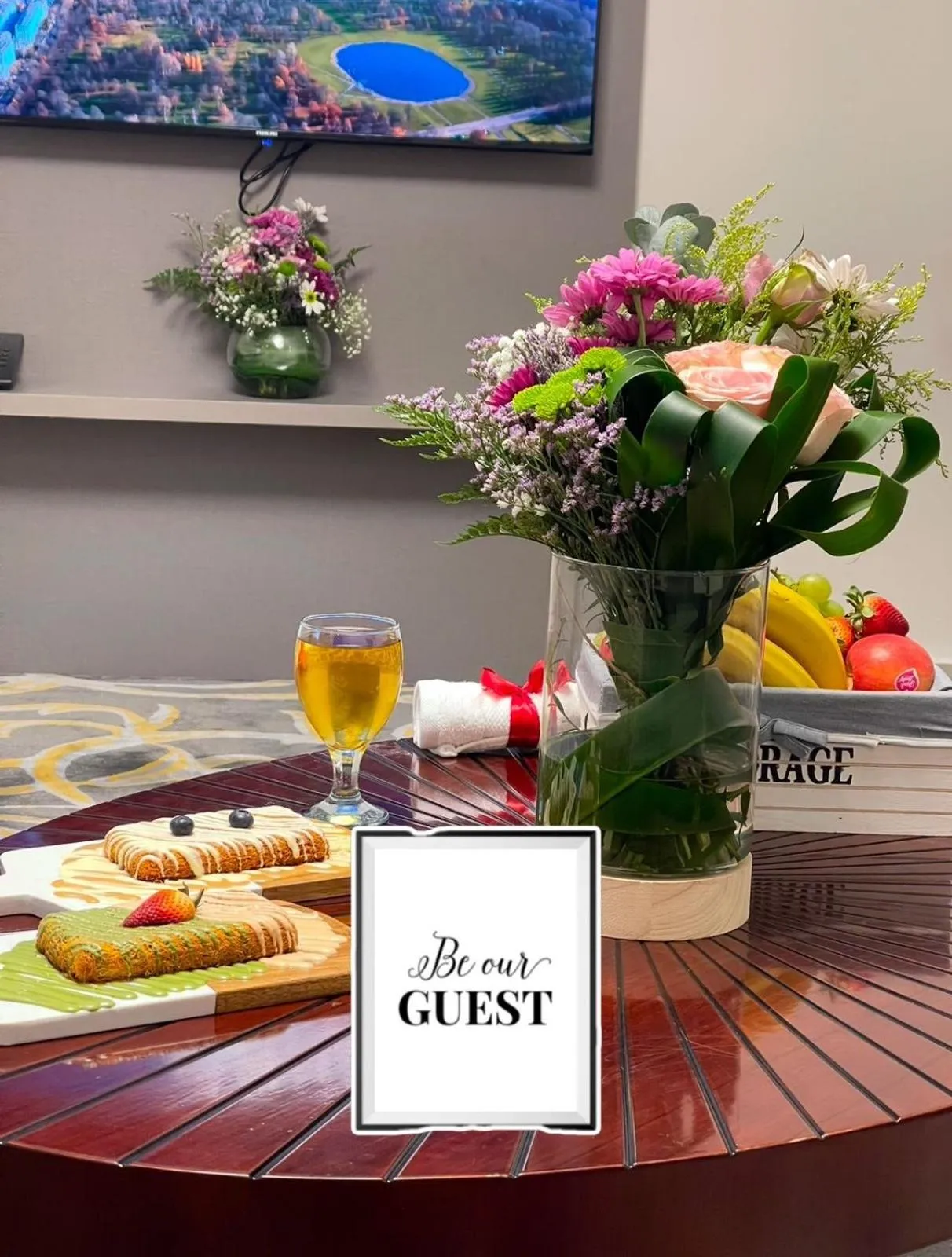 Food in Laten Suites Prince Sultan