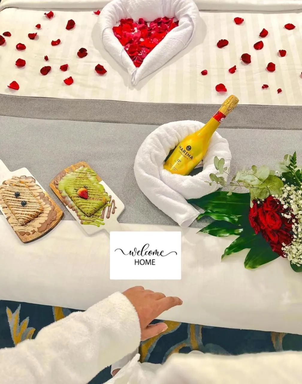 Food and drinks in Laten Suites Prince Sultan