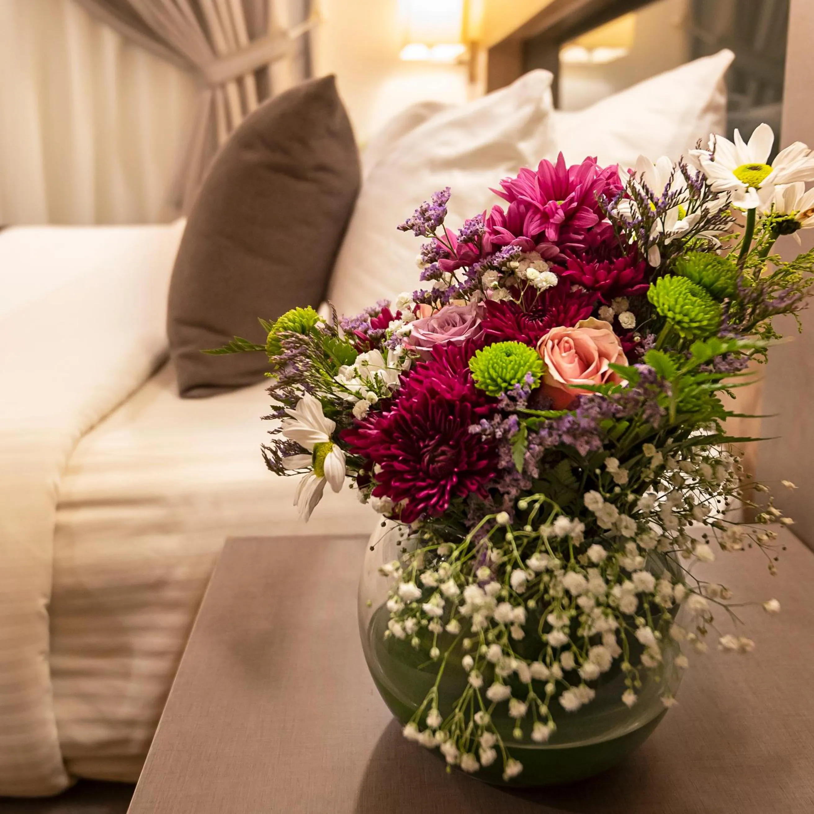 Bed in Laten Suites Prince Sultan