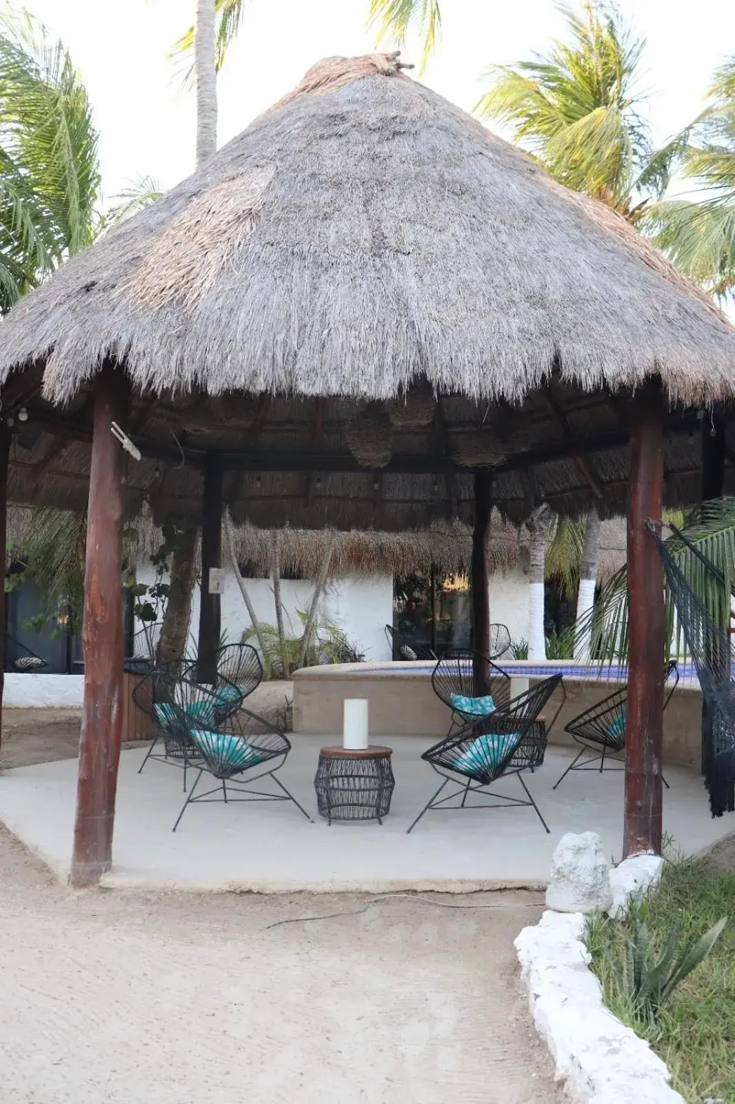 Mayan Mittoz Mayan Mittoz