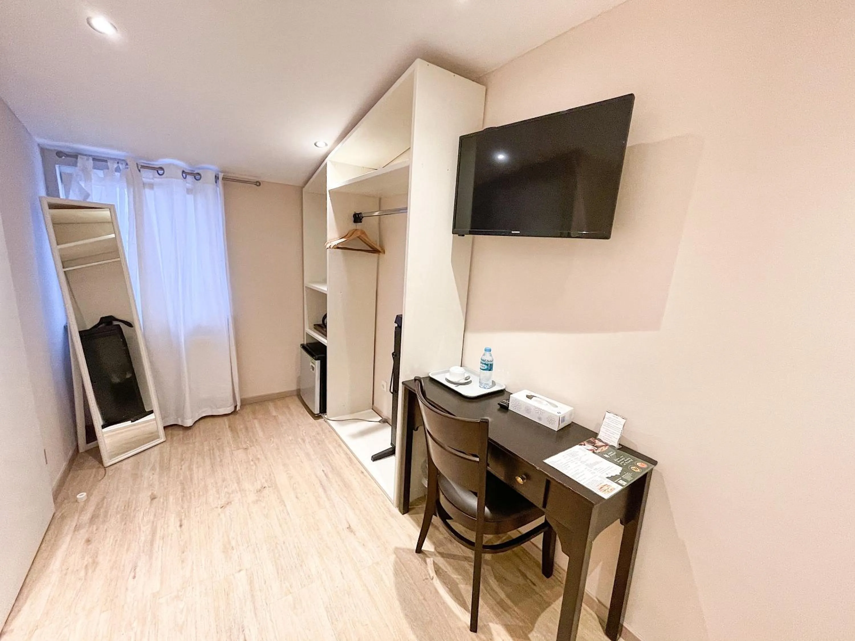 TV and multimedia in Glashütten Hotel