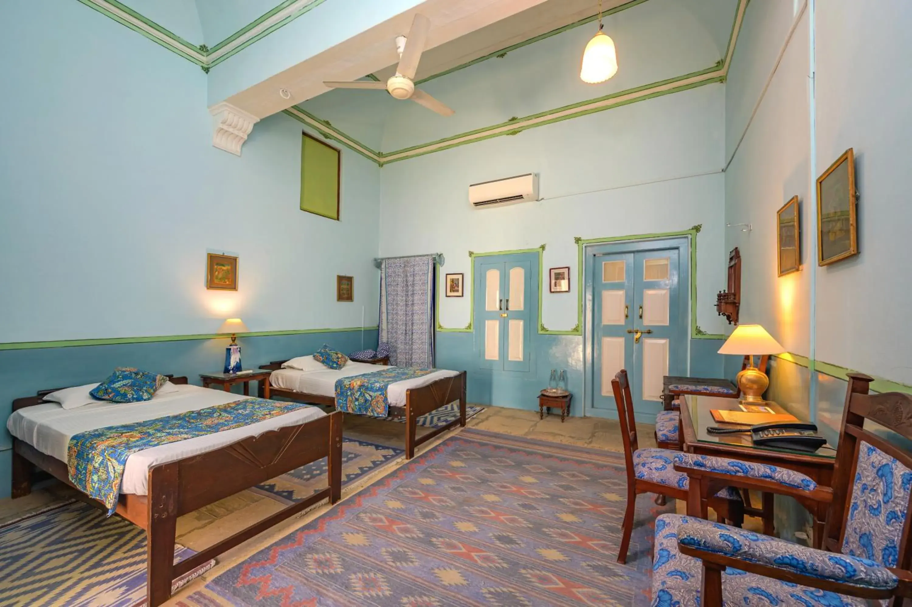 Bed in Neemrana's - Piramal Haveli Bed in Neemrana's - Piramal Haveli