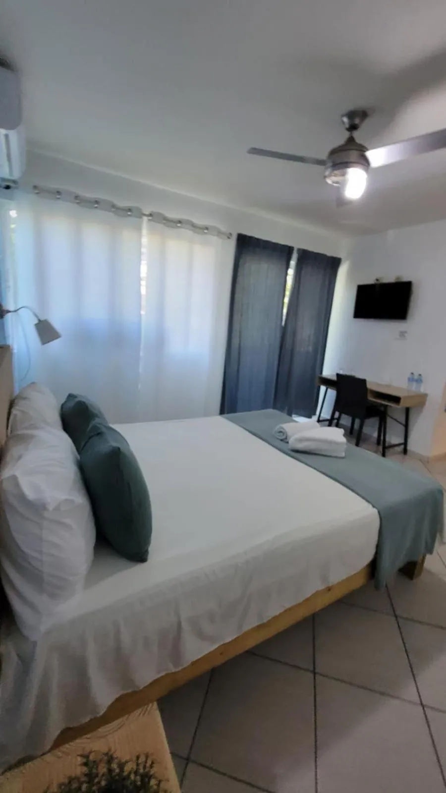 Bed in Hotel Sea Breeze Sosua