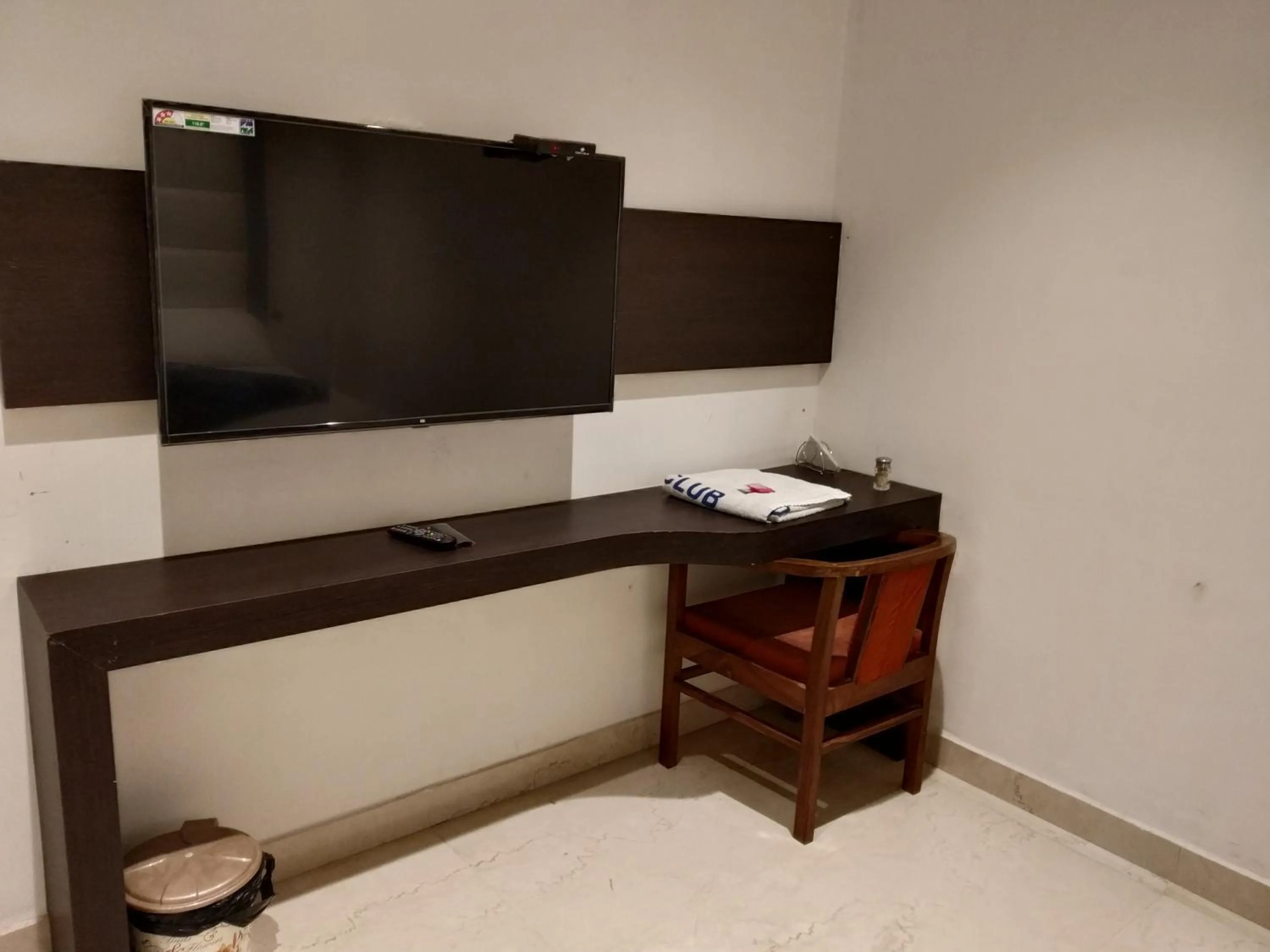 Property building in Hotel Star Inn