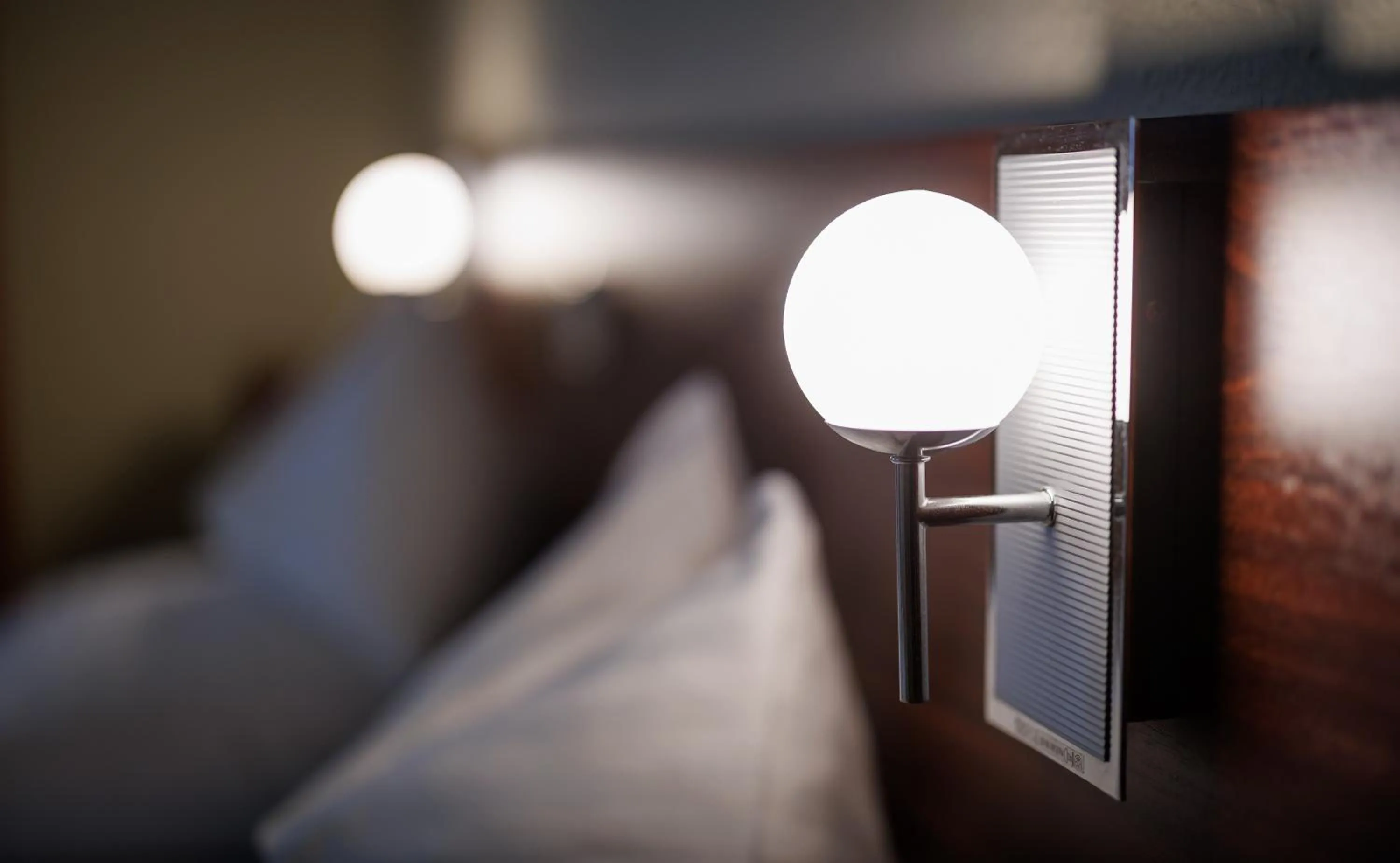 Bed in Continental Hotel-Pension