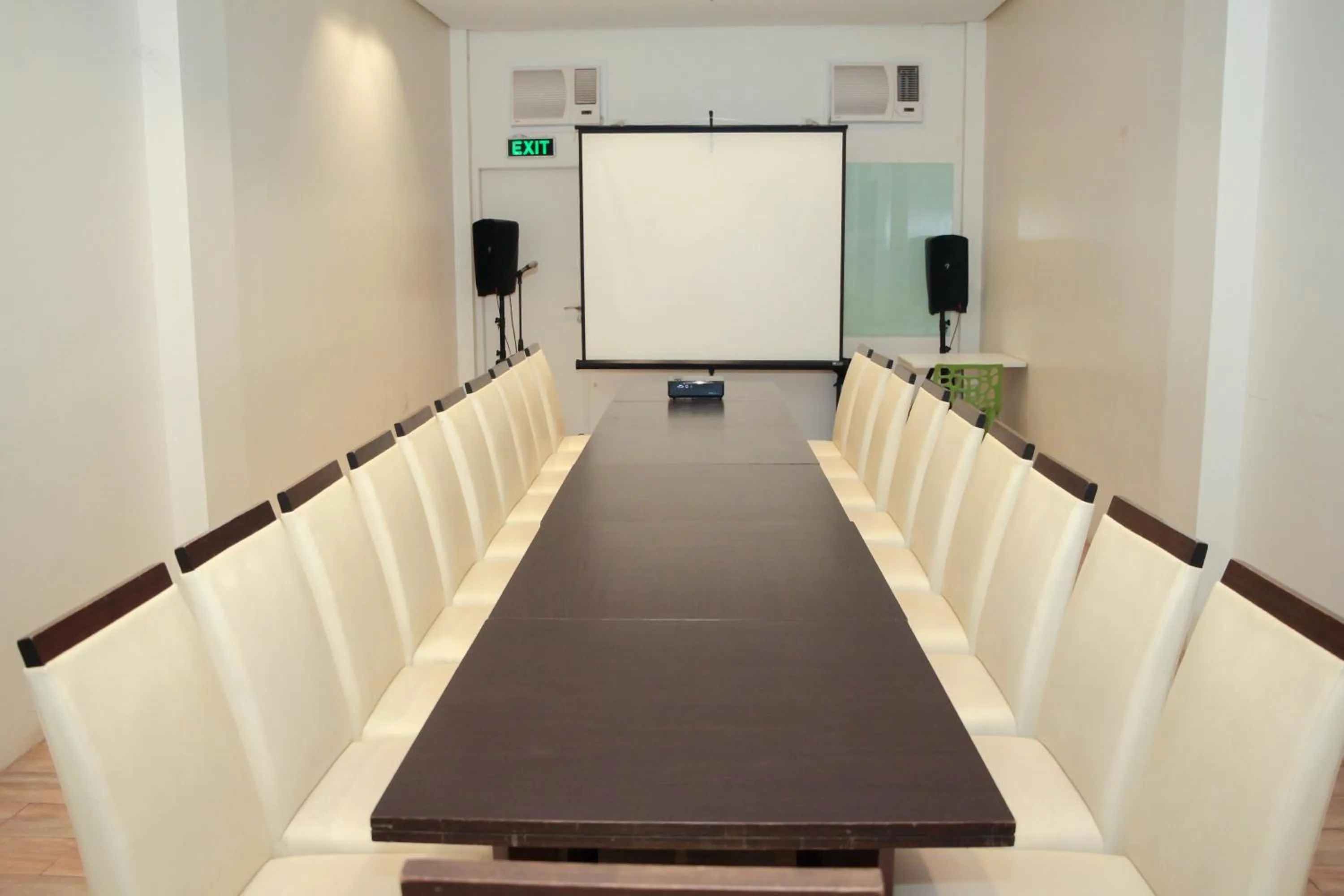 Meeting/conference room in Casablanca Suites Near Airport