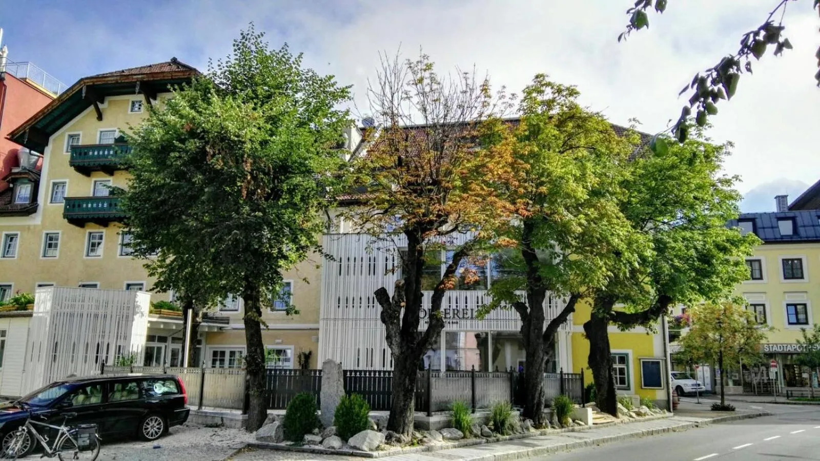 Property building in Hotel die Hindenburg