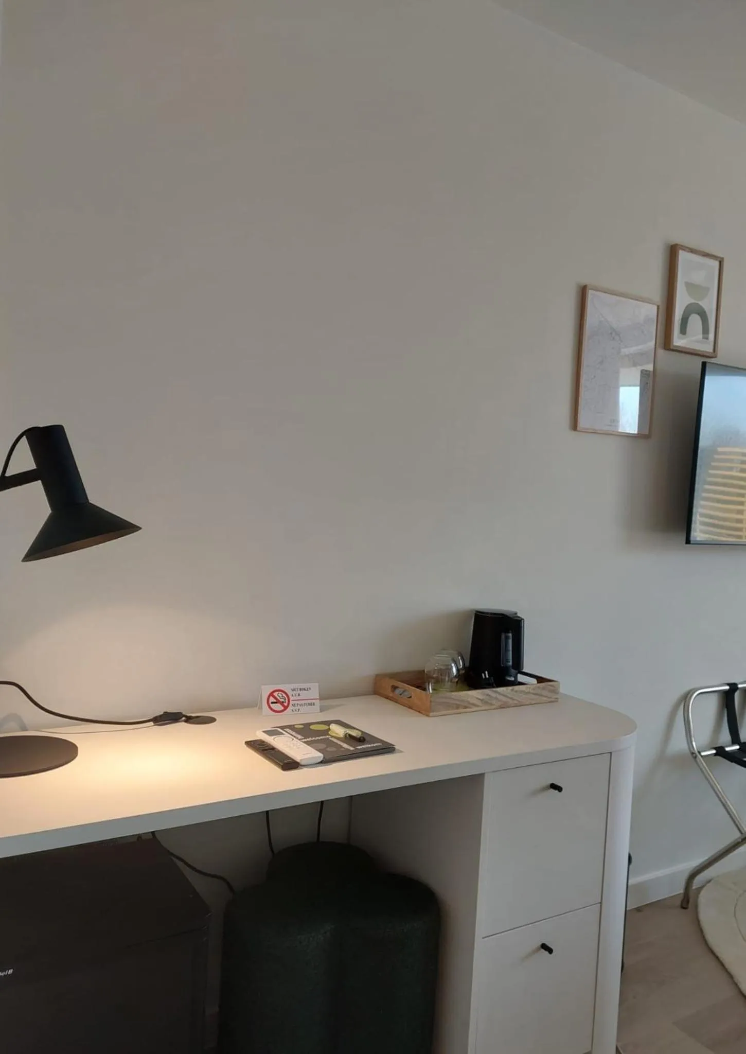 furniture in Hotel Essenza