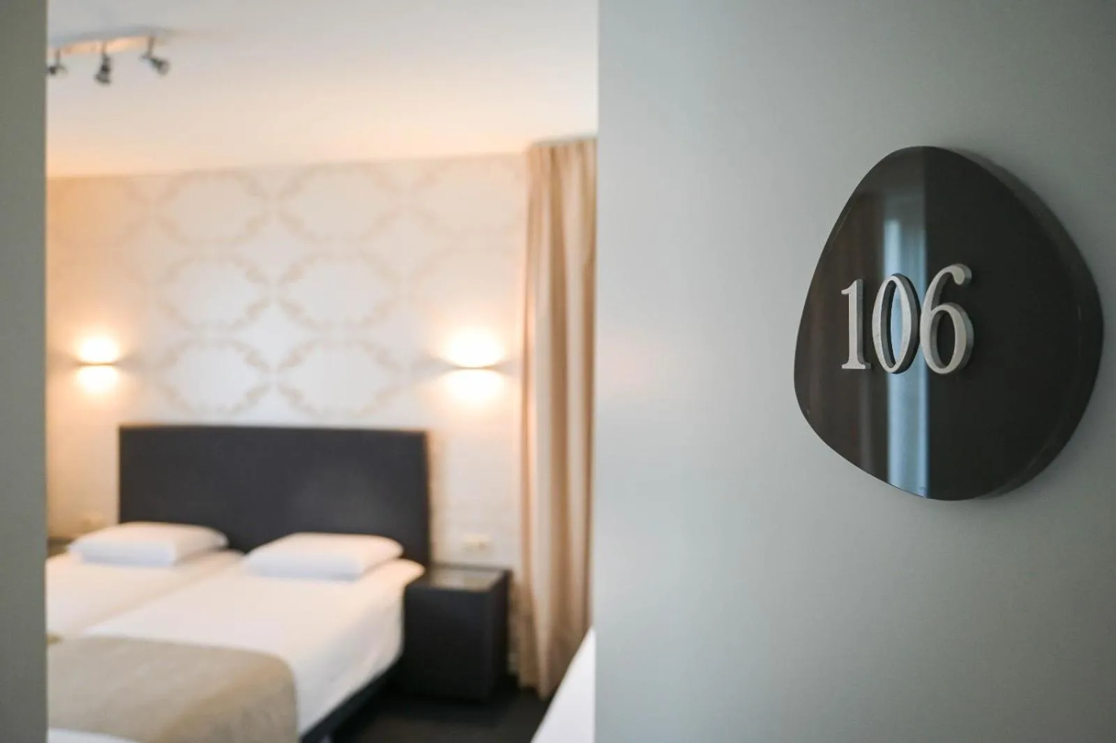 Photo of the whole room, Bed in Hotel Essenza