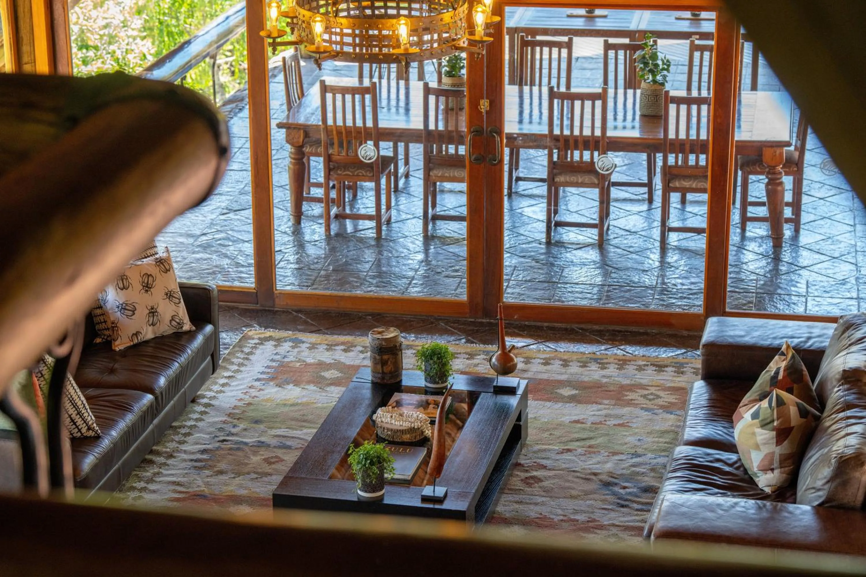 Dining area in Sediba Luxury Safari Lodge
