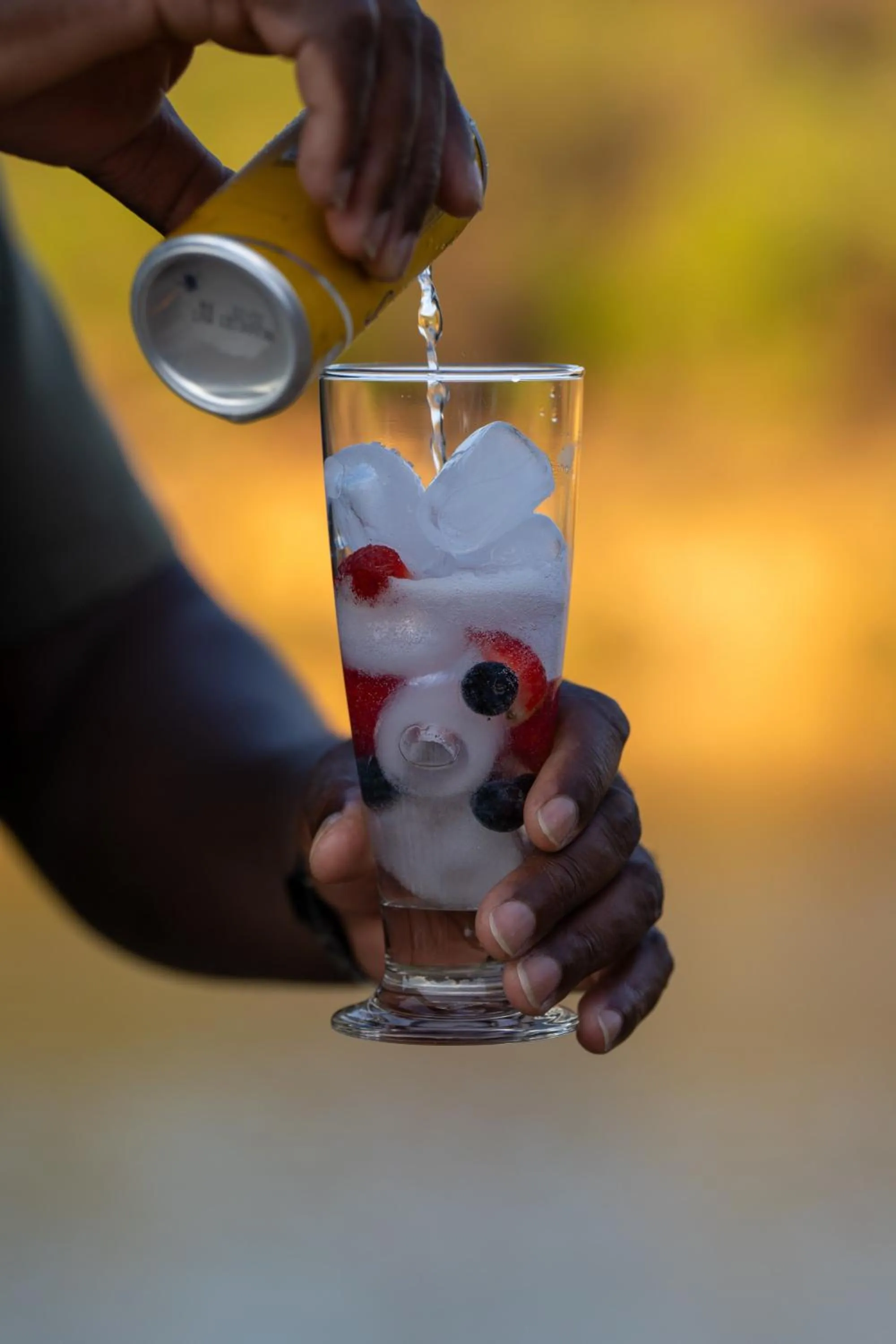 Drinks in Sediba Luxury Safari Lodge