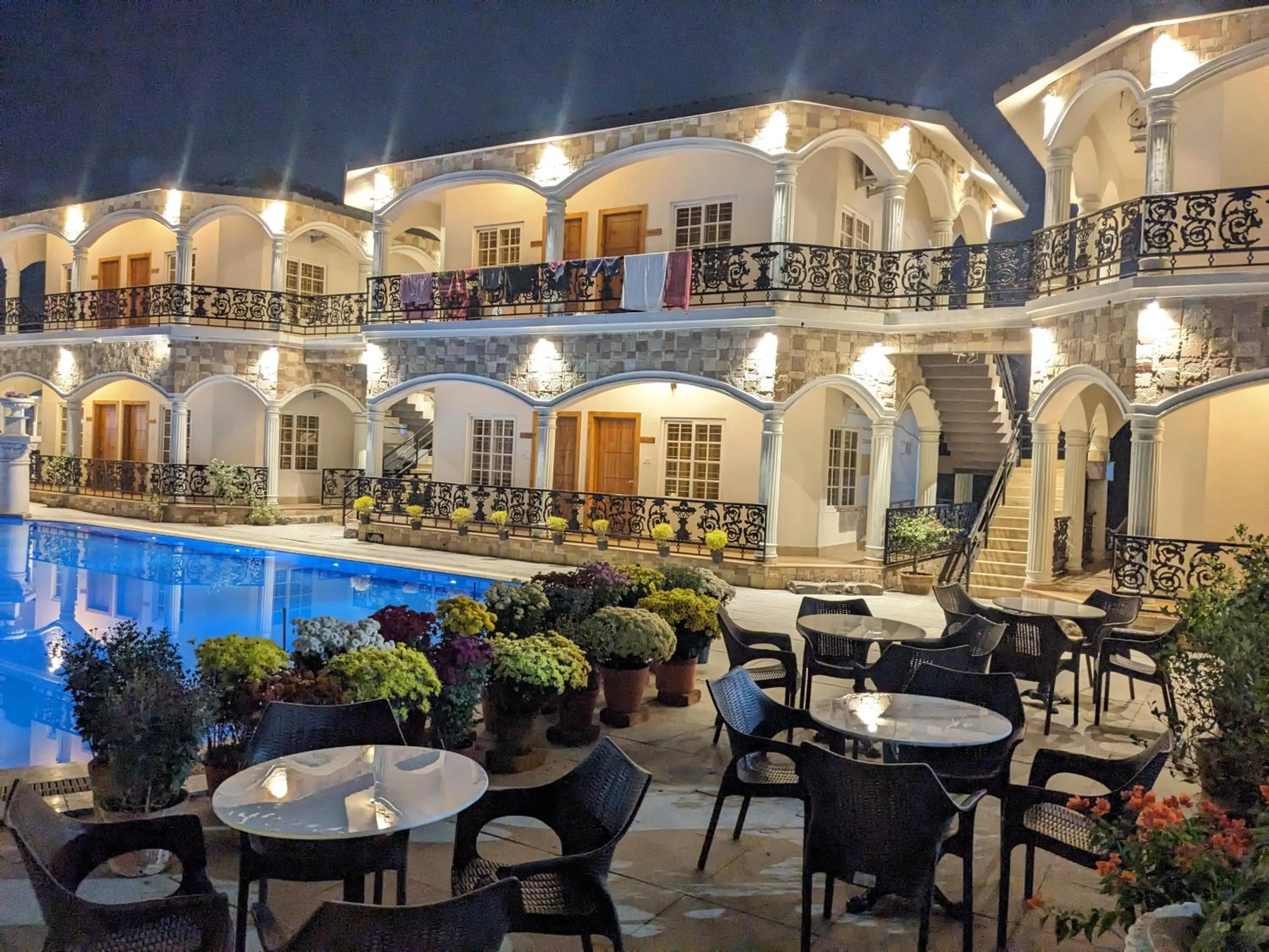 Restaurant/places to eat in Dip Holidays