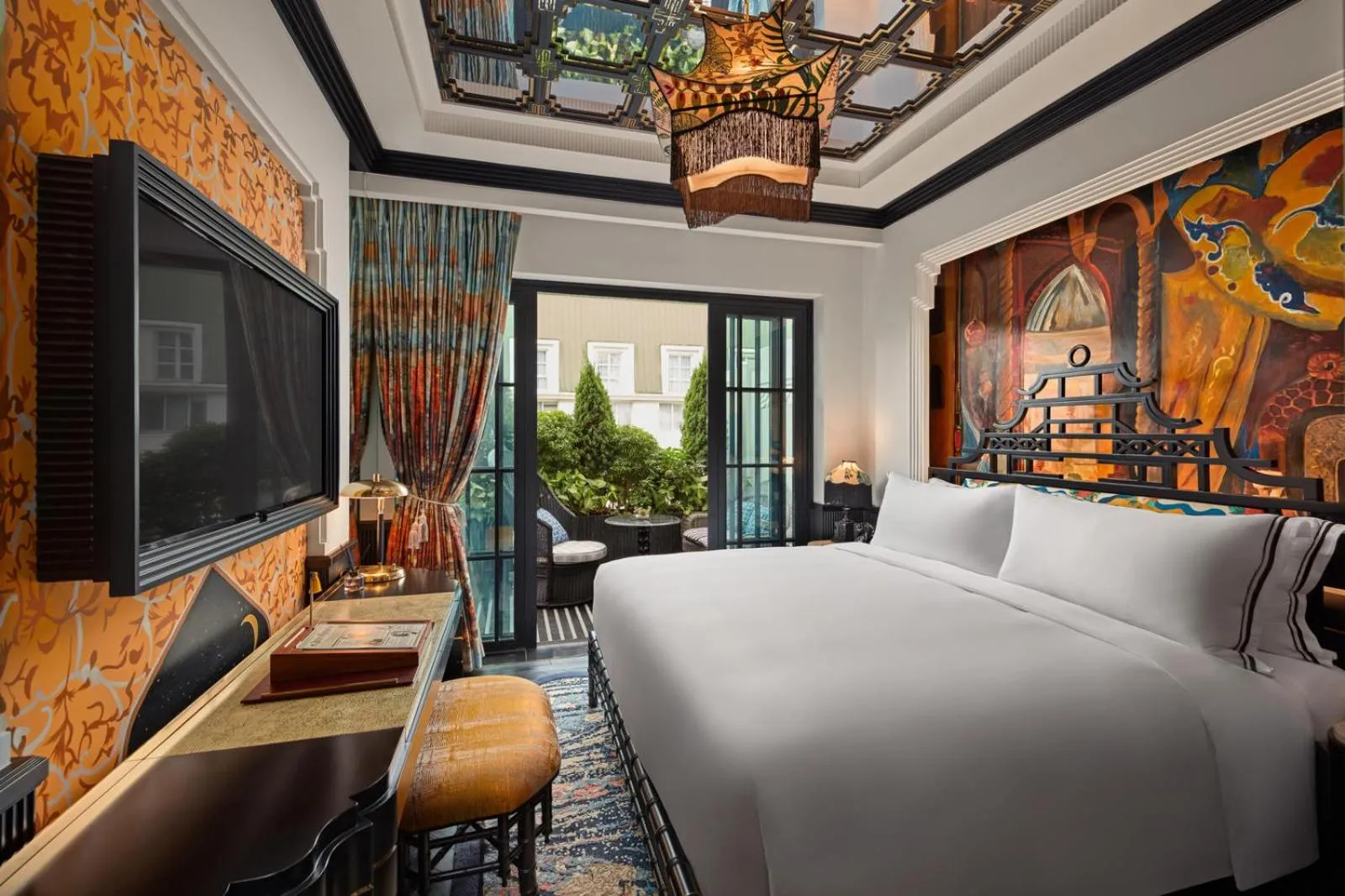 Bedroom, Bed in Capella Hanoi