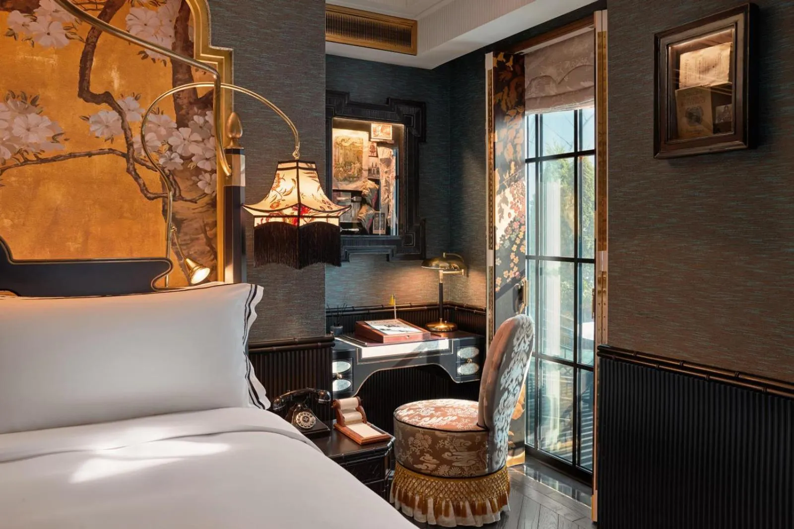 Bedroom, Bed in Capella Hanoi