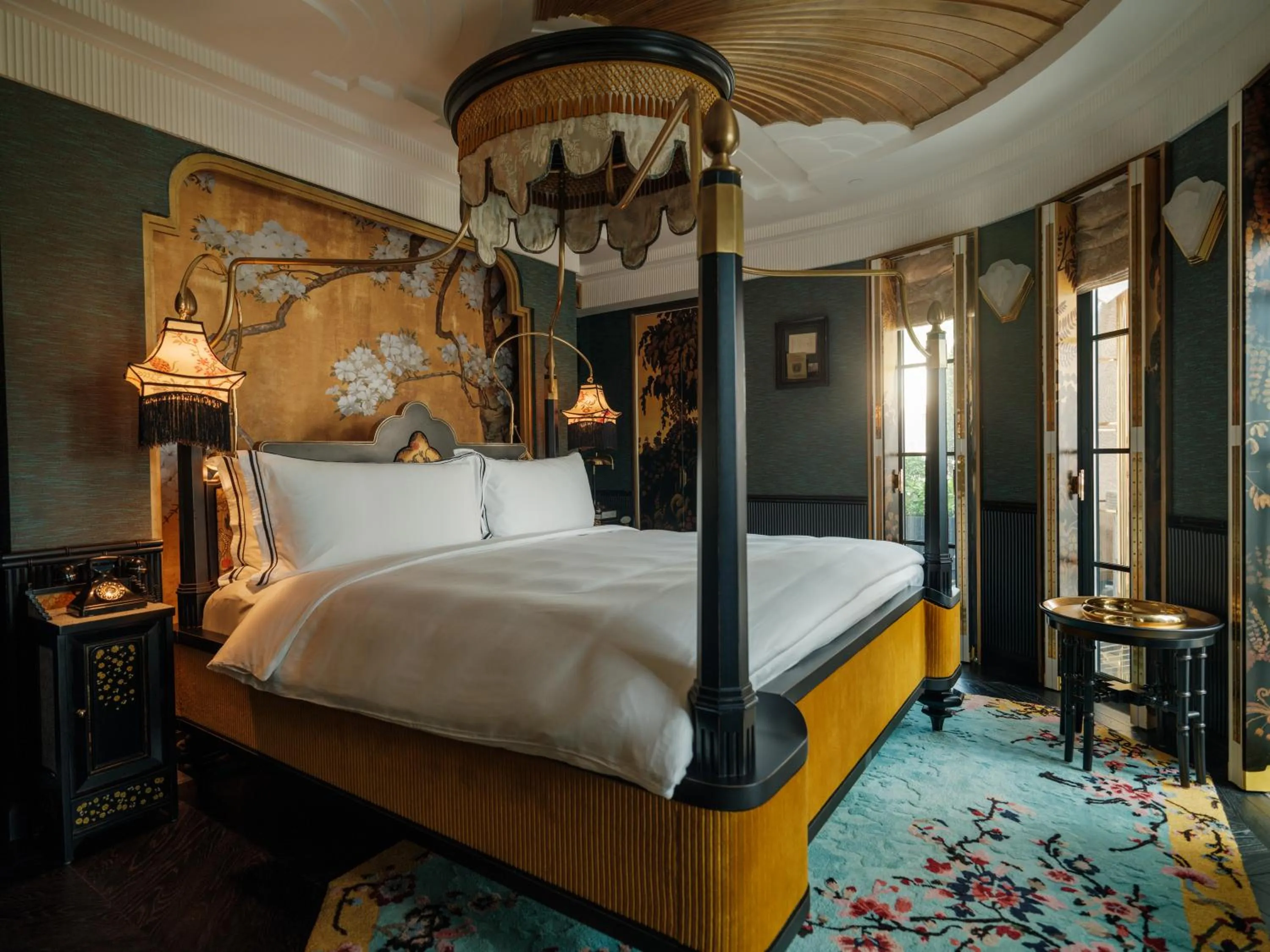 Bed in Capella Hanoi