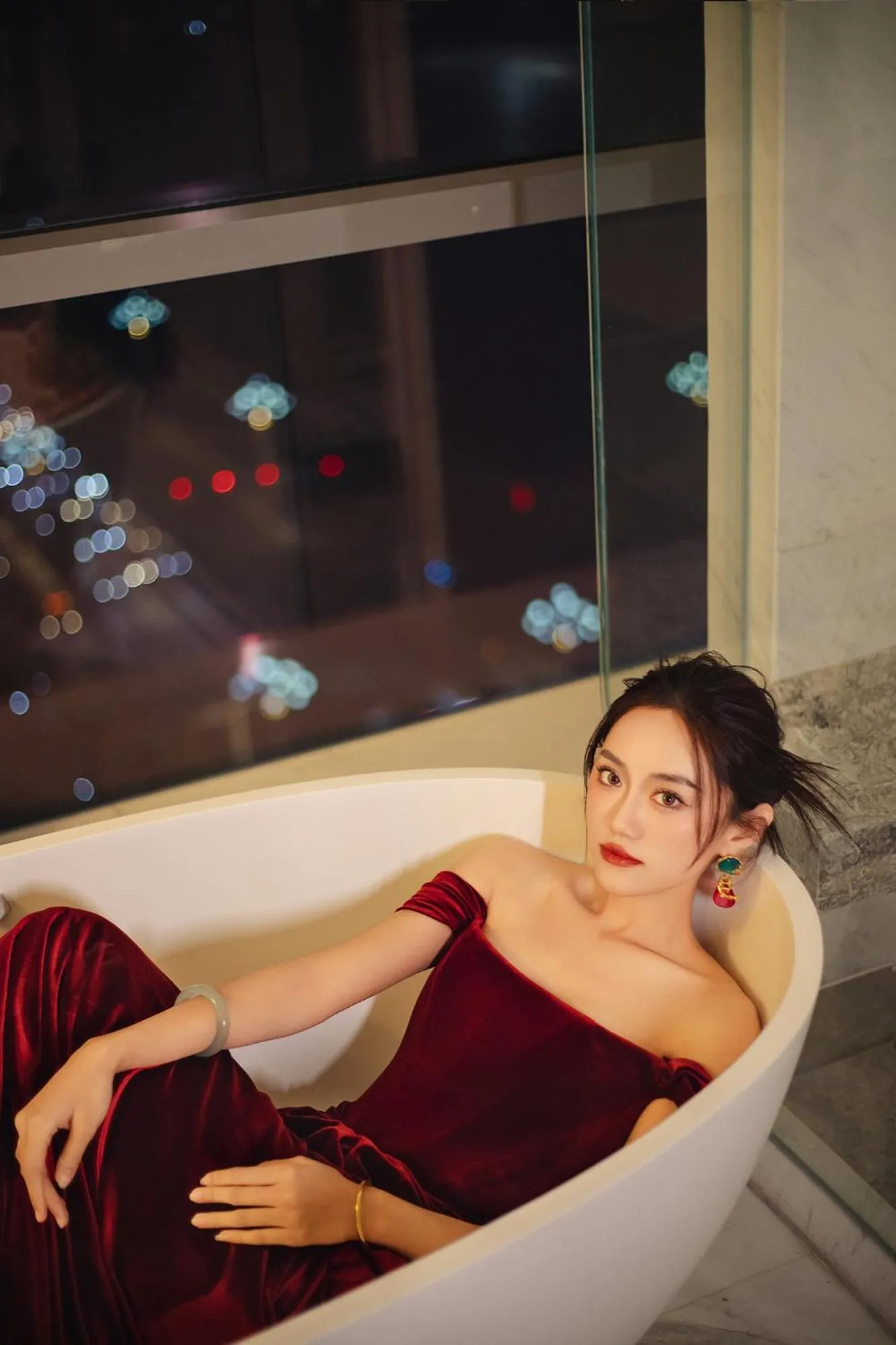 Guests in Baotou Marriott Hotel