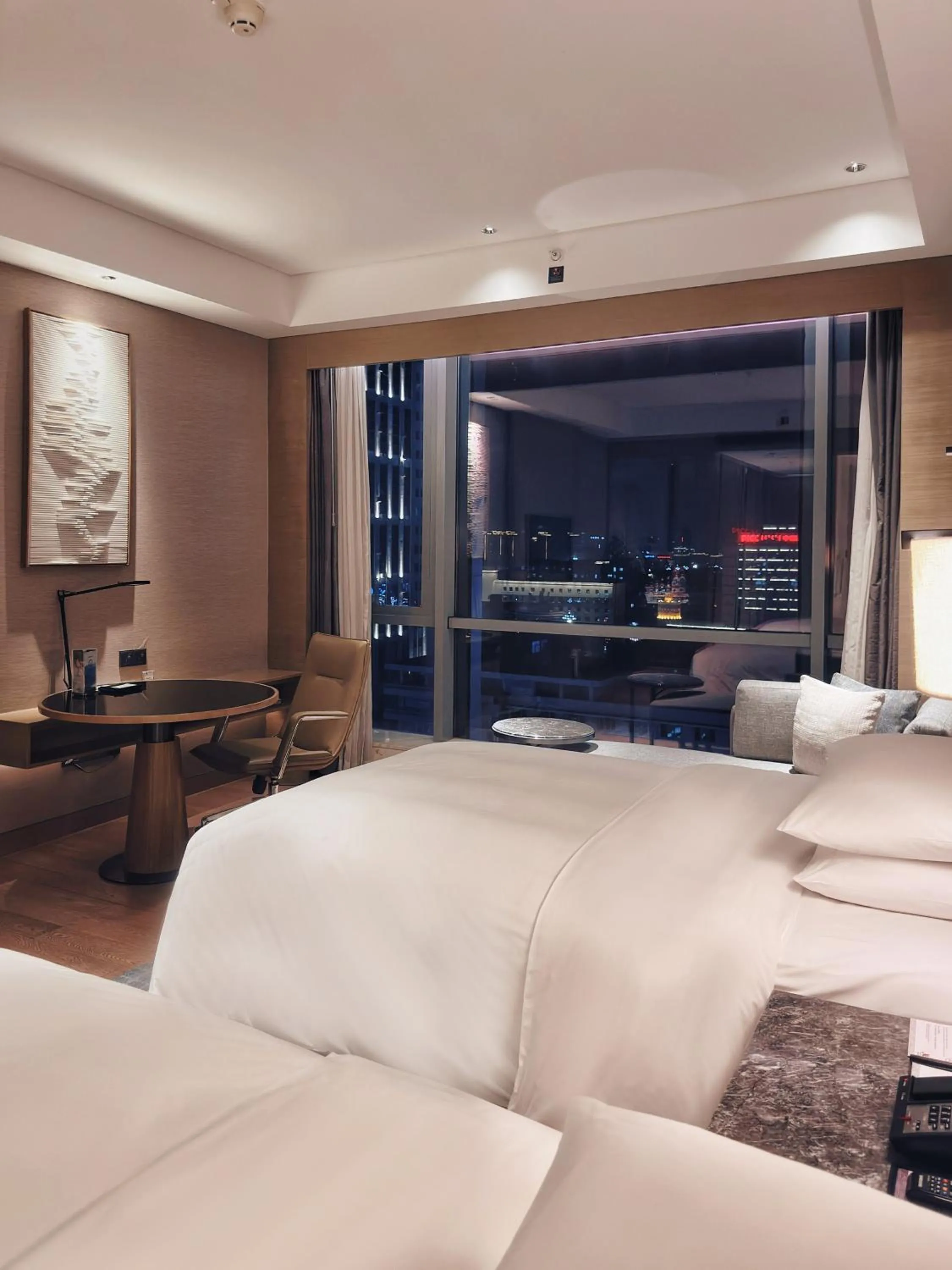 Bed in Baotou Marriott Hotel