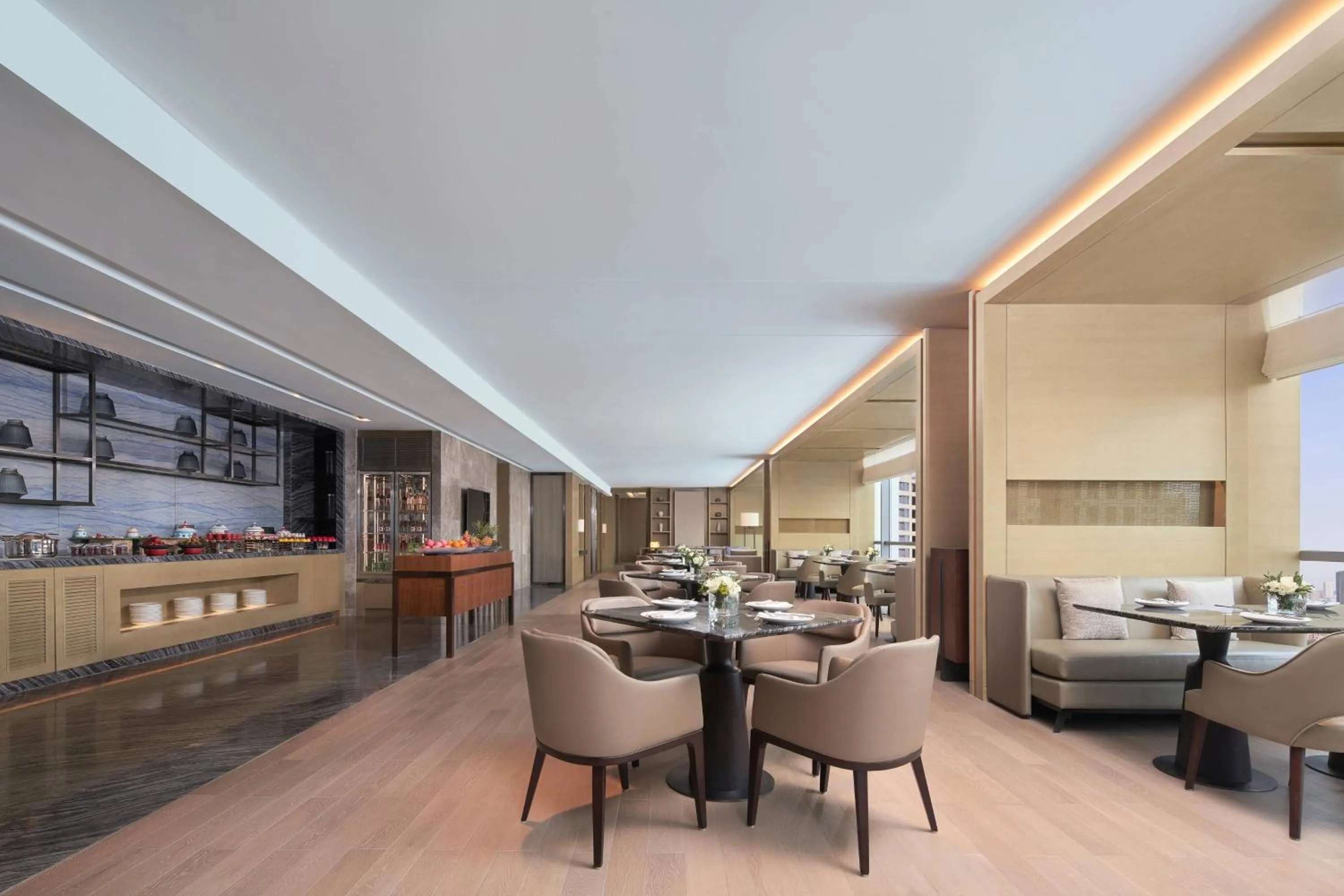 Lounge or bar in Baotou Marriott Hotel