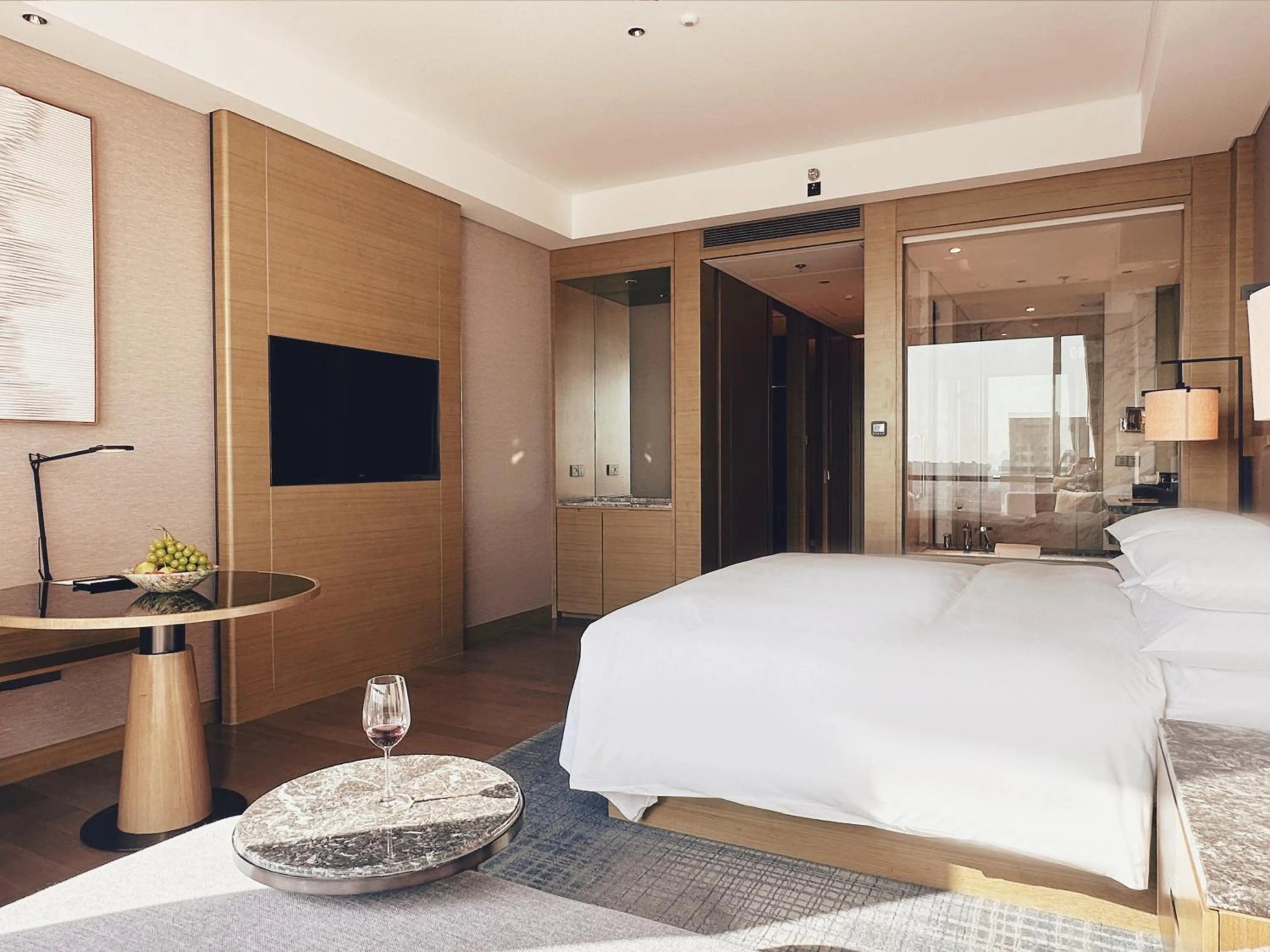 Photo of the whole room, Bed in Baotou Marriott Hotel