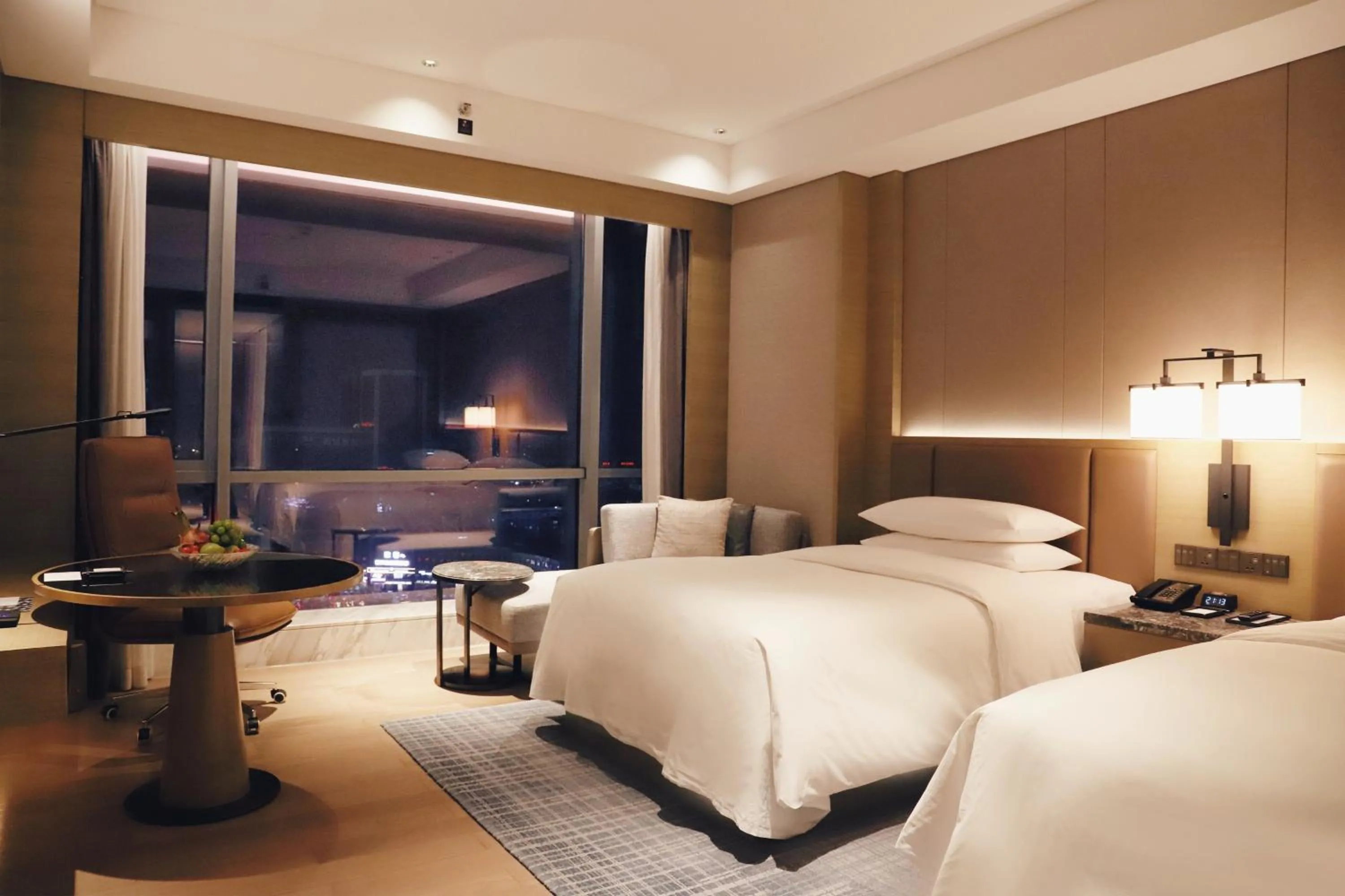 Photo of the whole room, Bed in Baotou Marriott Hotel