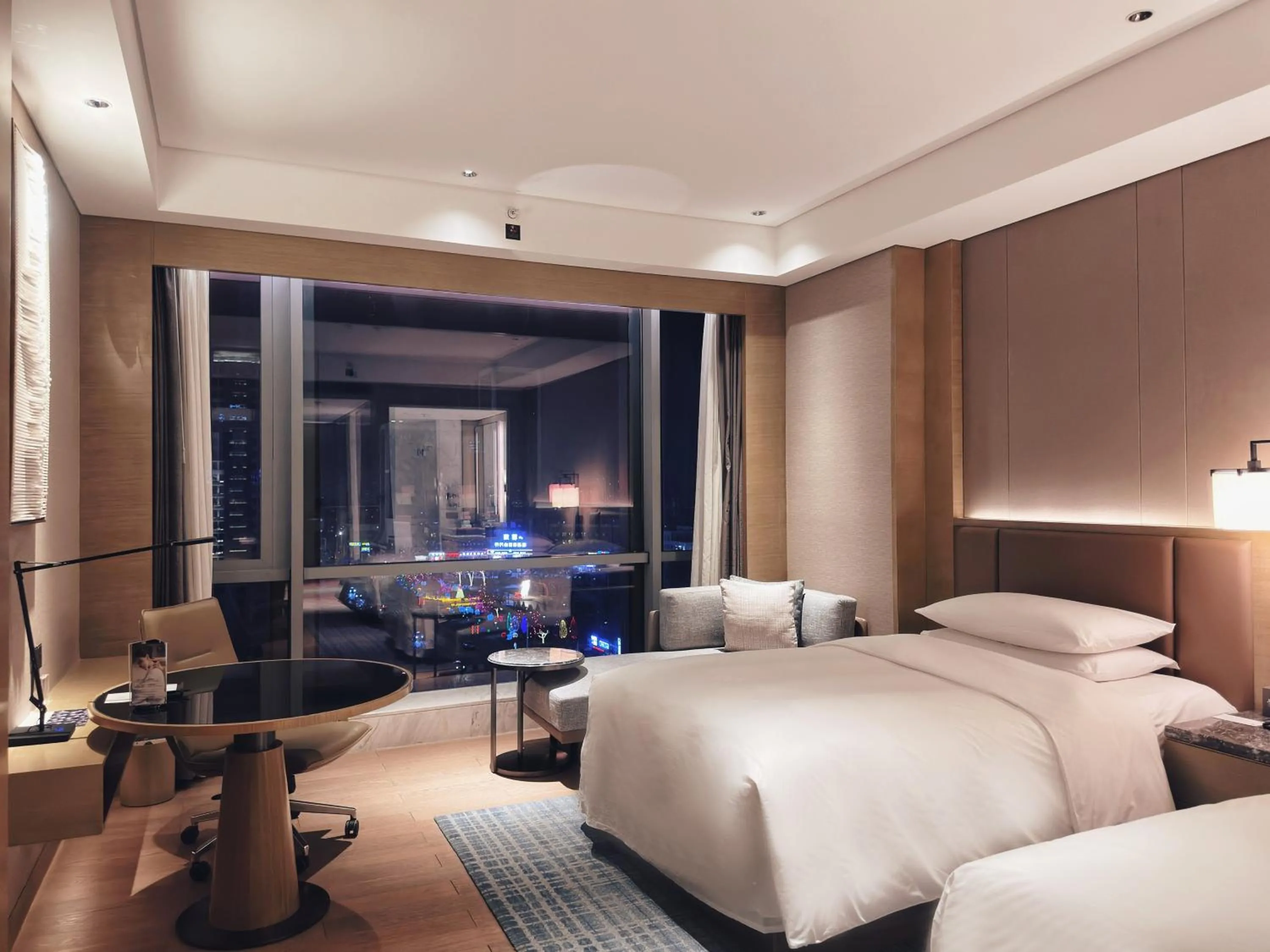 Bed in Baotou Marriott Hotel