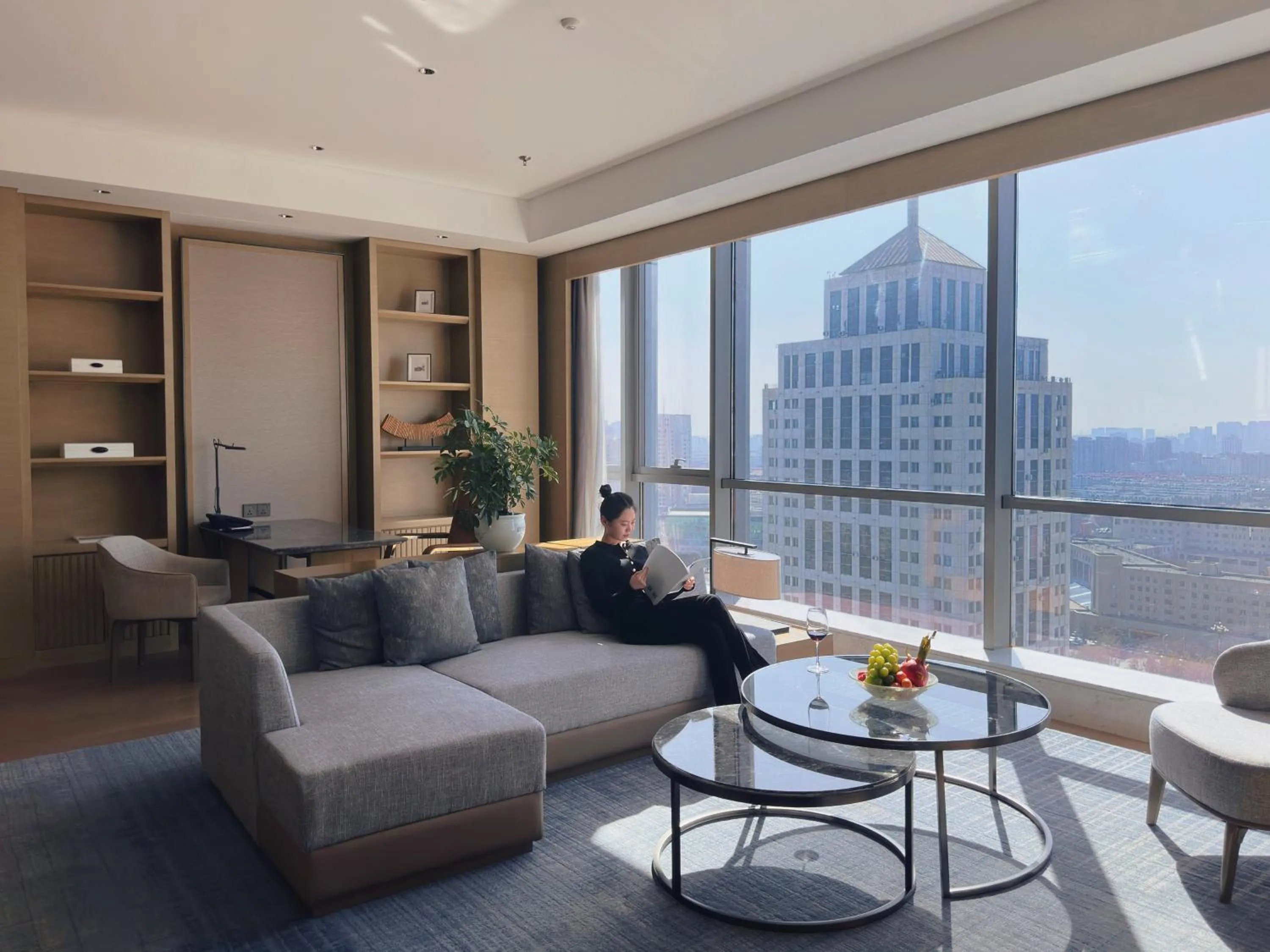 Living room in Baotou Marriott Hotel