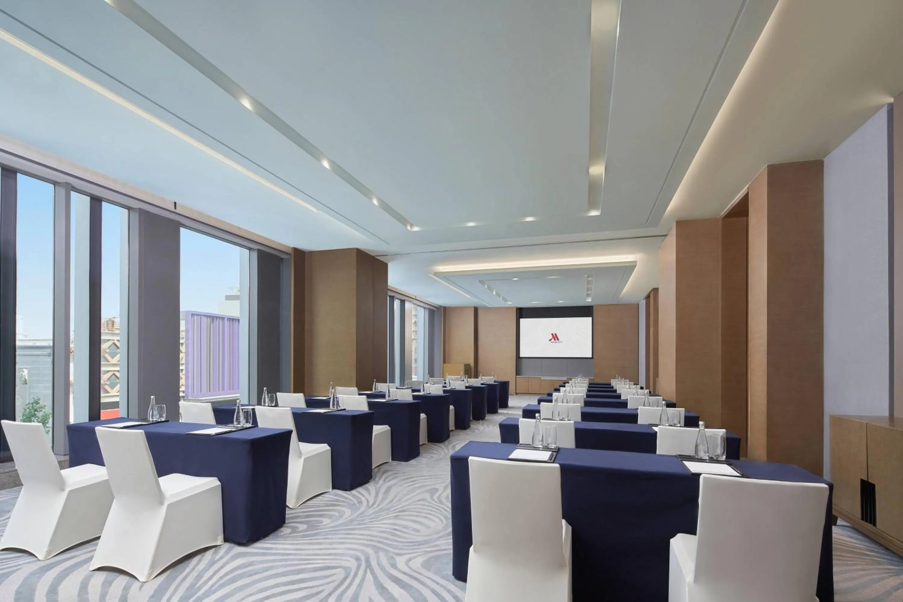 Meeting/conference room in Baotou Marriott Hotel
