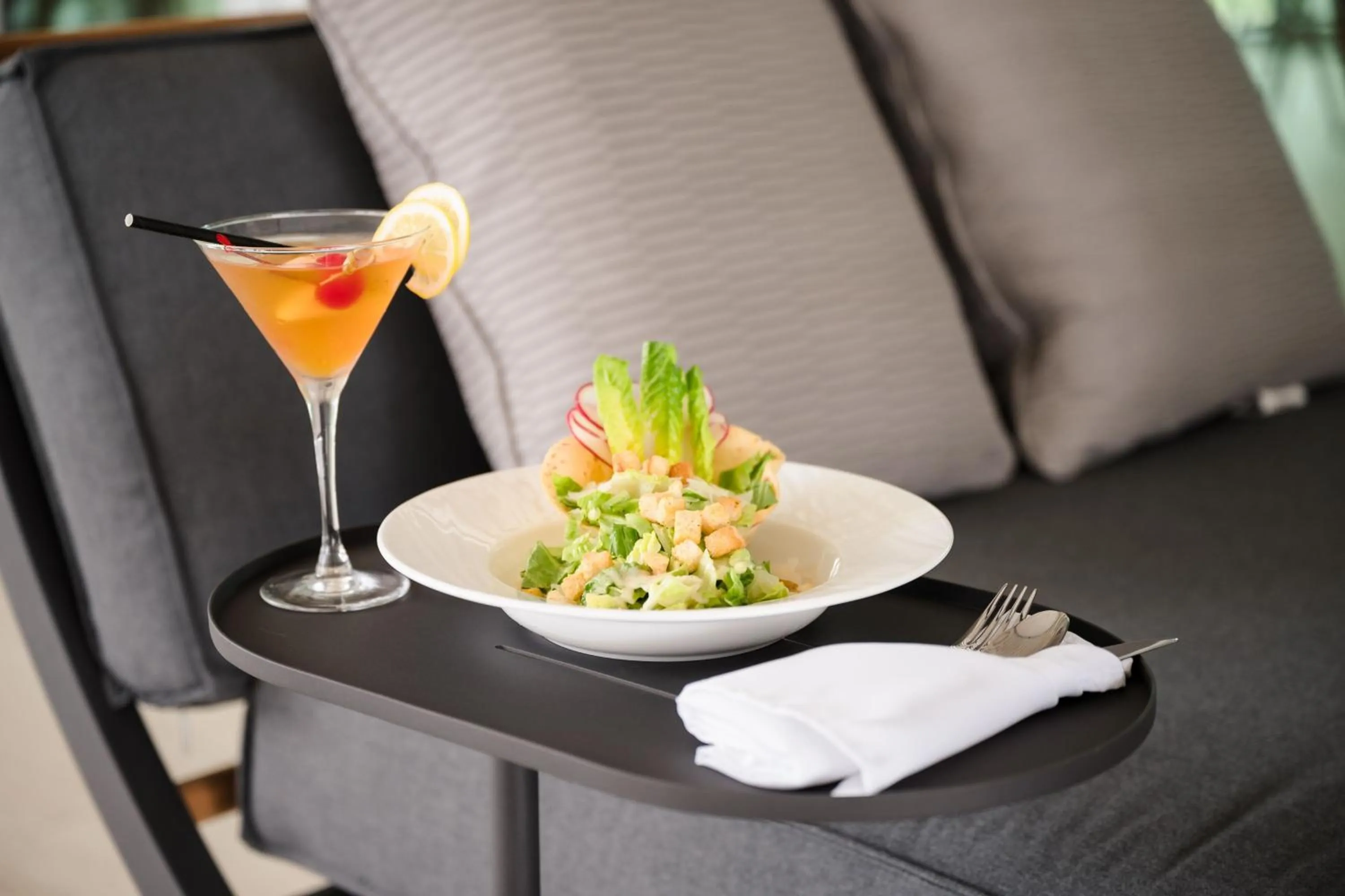 Restaurant/places to eat in AC Hotel by Marriott Fort Lauderdale Airport