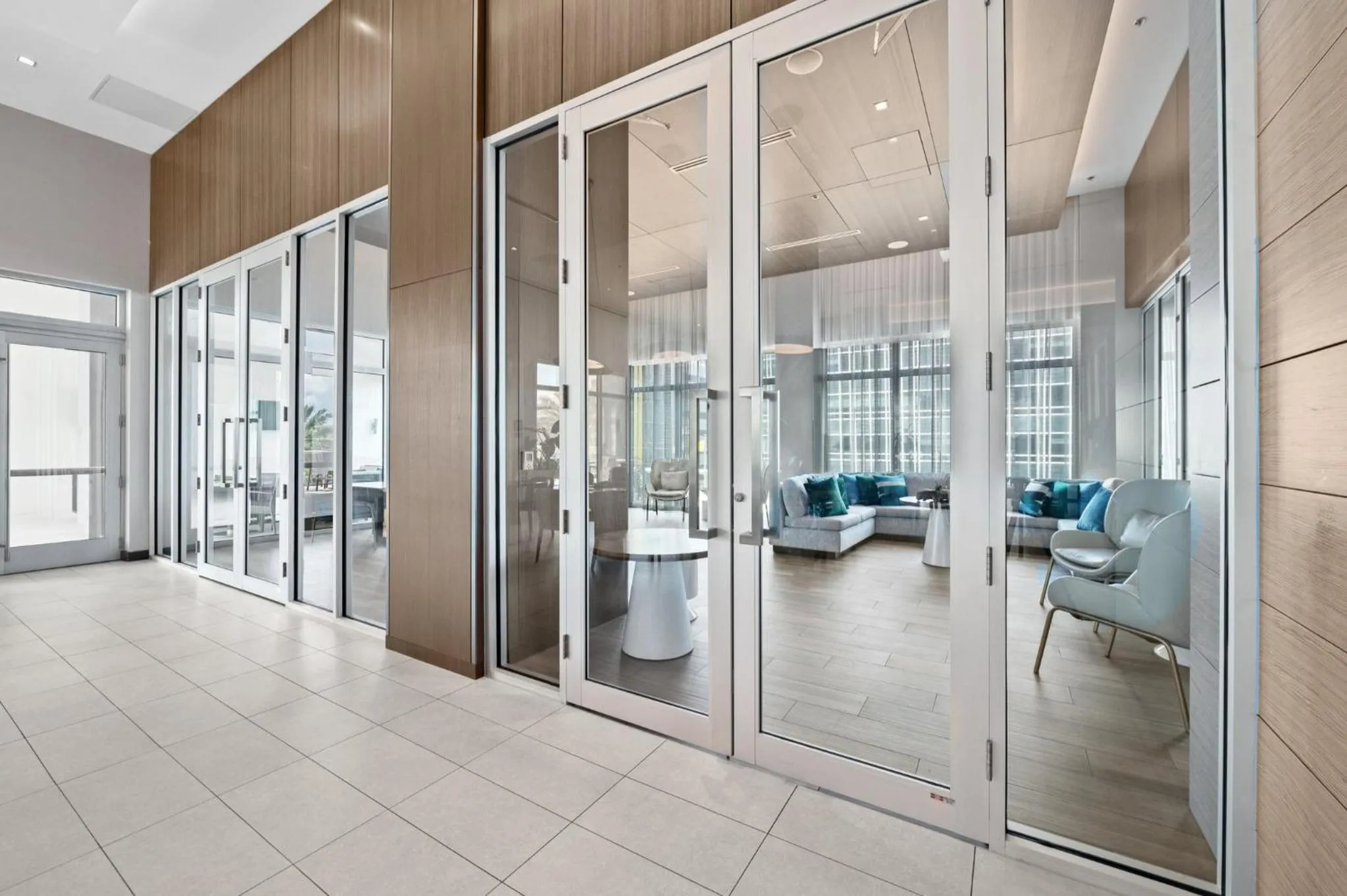 Business facilities in Marriott Fort Lauderdale Airport