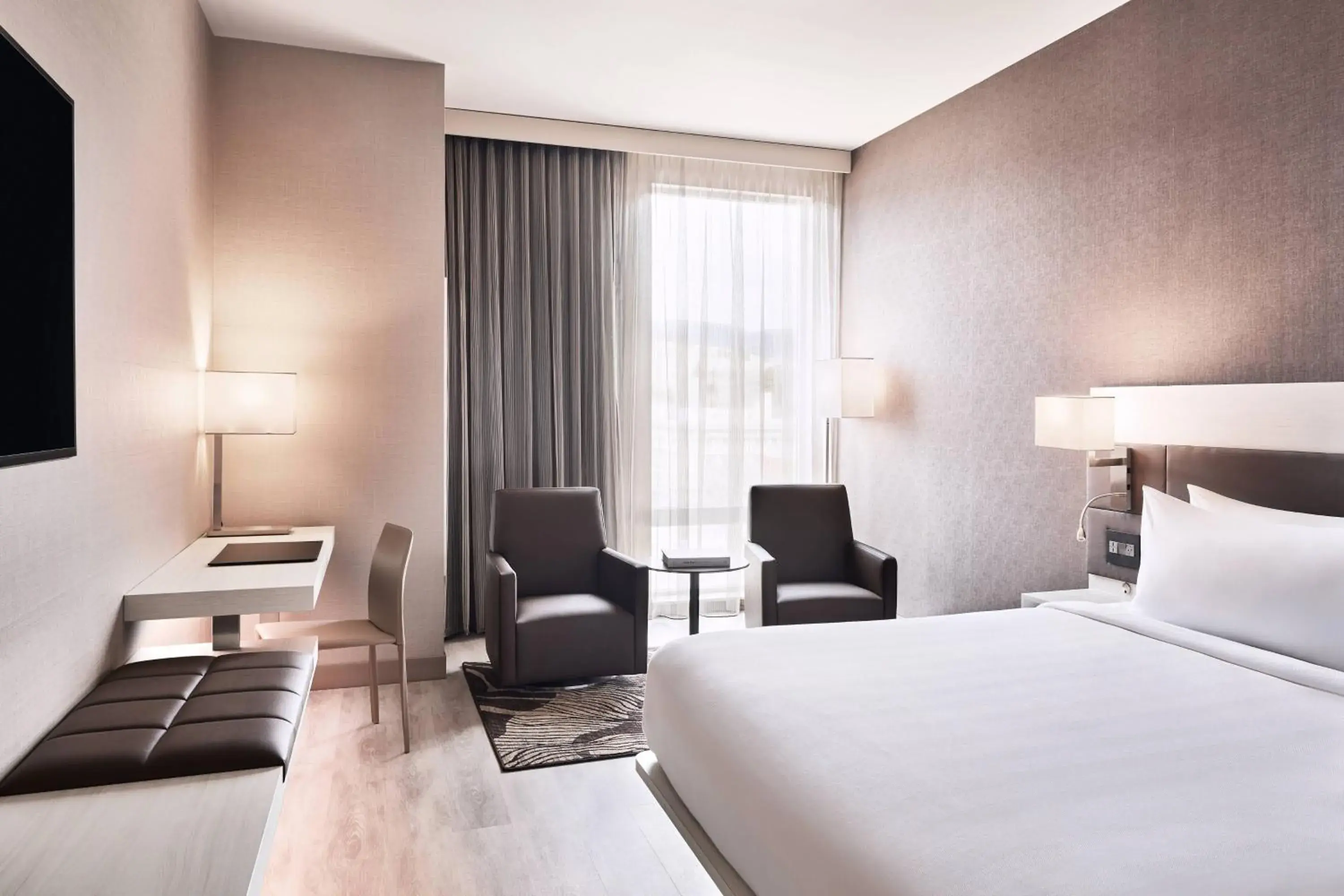 King Room - Hearing Accessible in AC Hotel by Marriott Missoula Downtown King Room - Hearing Accessible in AC Hotel by Marriott Missoula Downtown