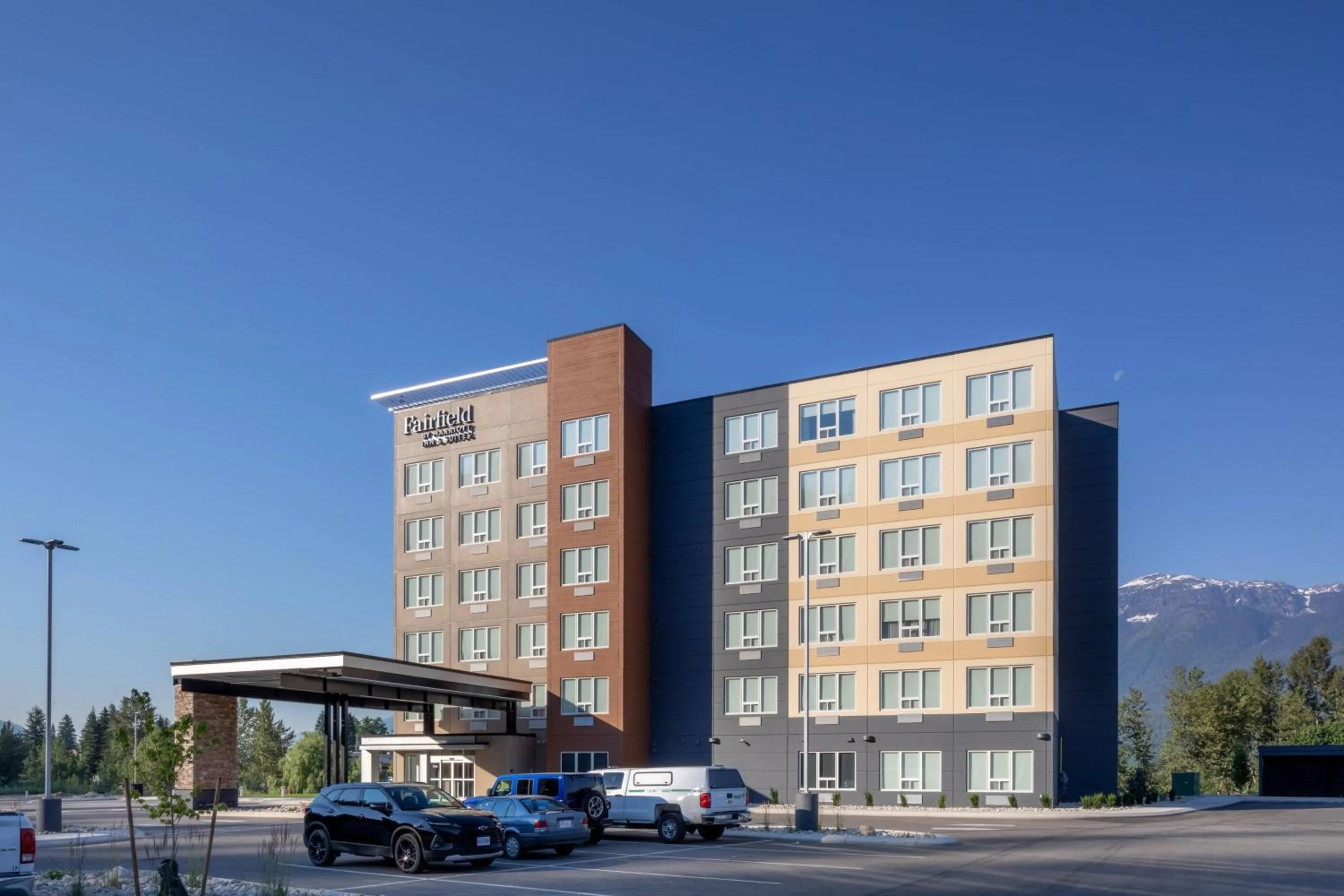 Property building in Fairfield by Marriott Inn & Suites Revelstoke