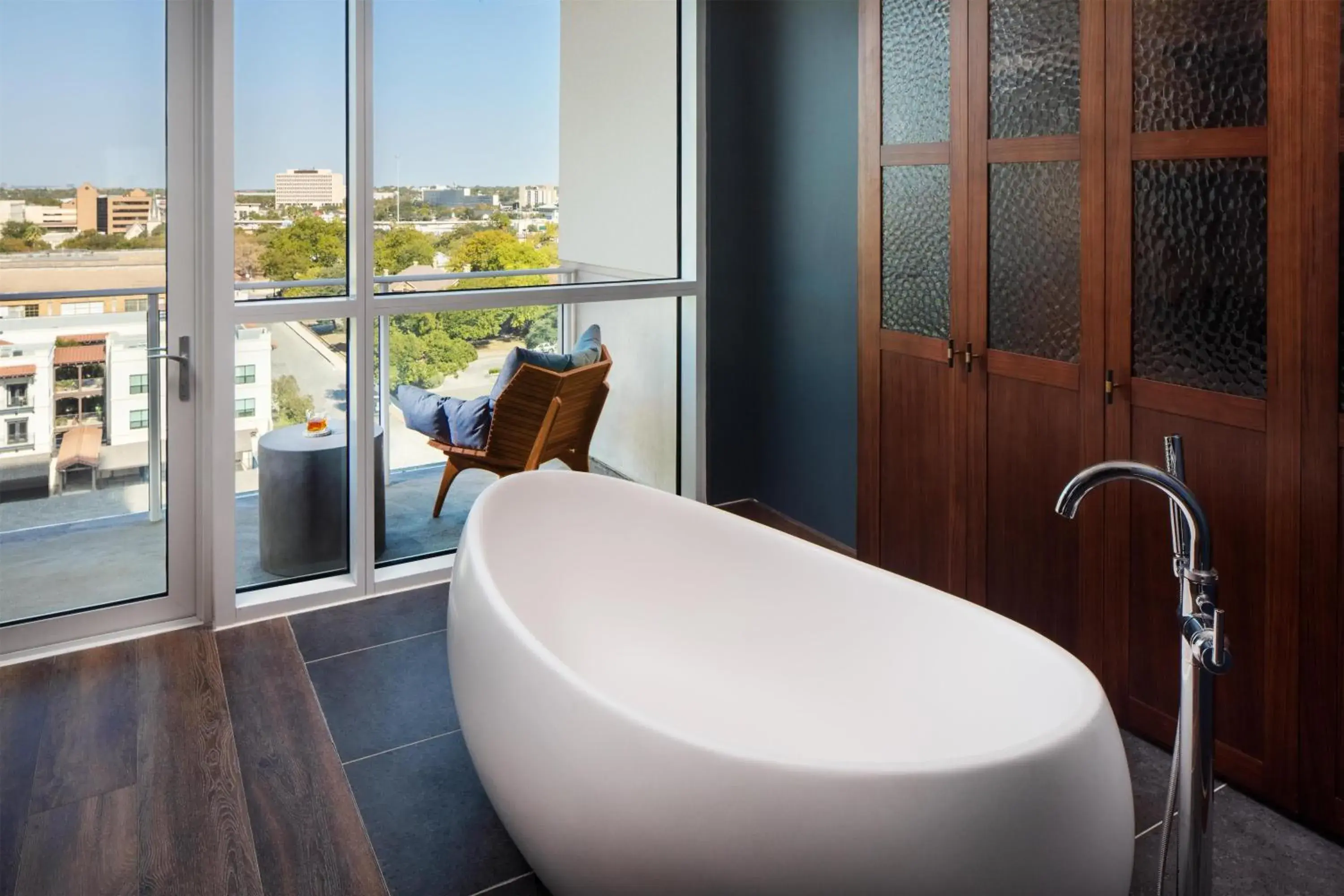 Photo of the whole room in Thompson San Antonio - Riverwalk, by Hyatt Photo of the whole room in Thompson San Antonio - Riverwalk, by Hyatt