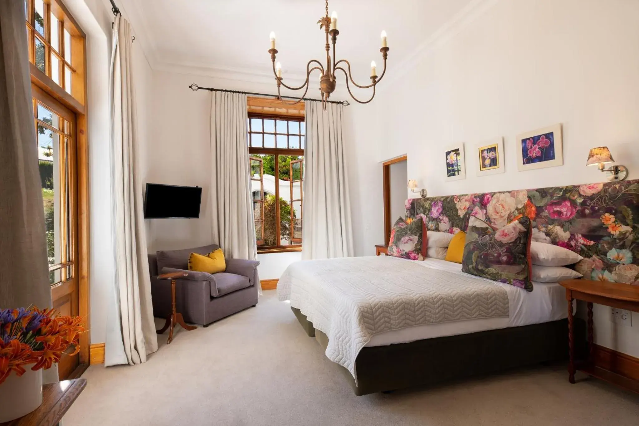 Double Room in Avontuur Manor House and Wine Estate Double Room in Avontuur Manor House and Wine Estate