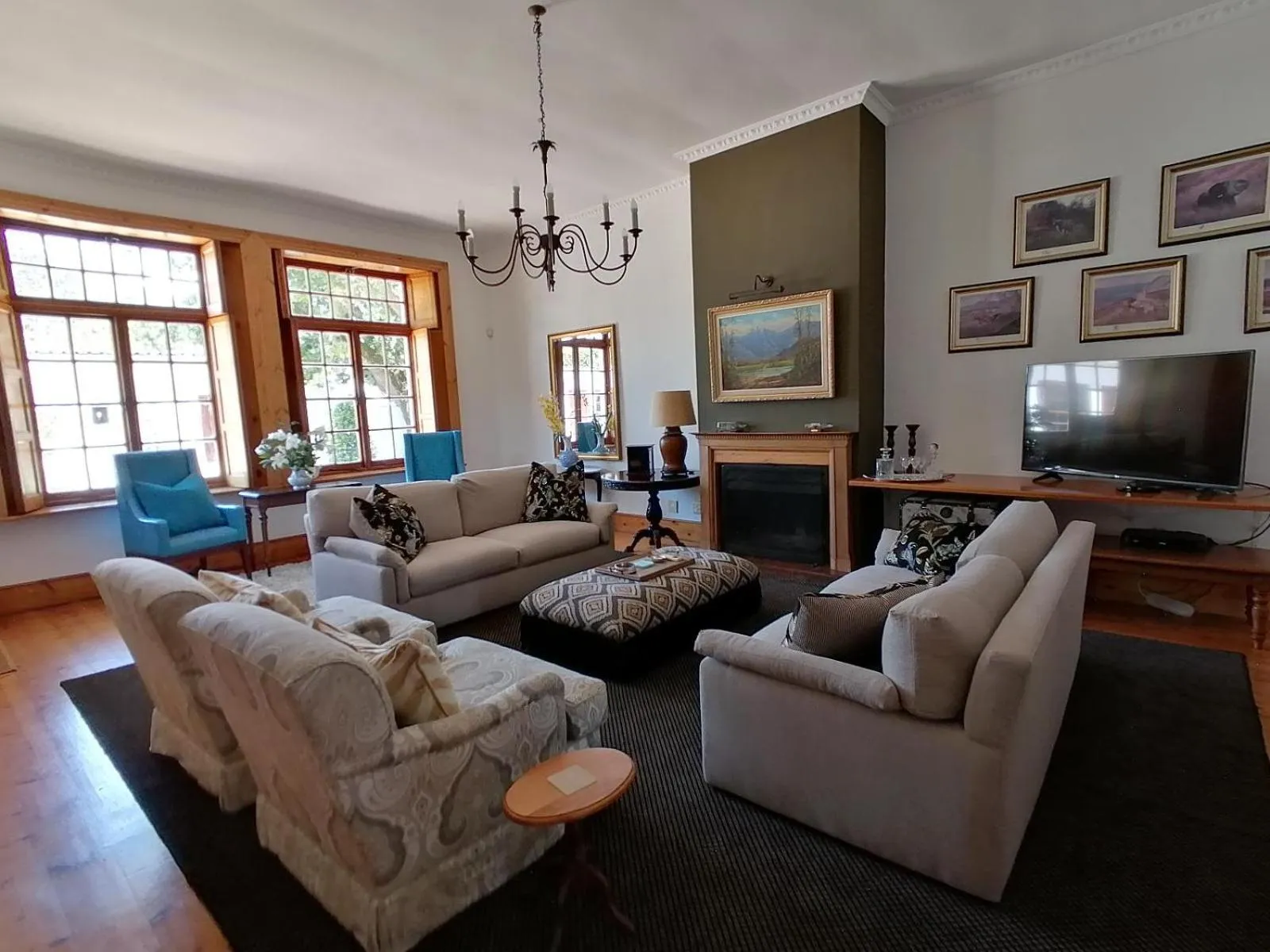 Property building in Avontuur Manor House and Wine Estate