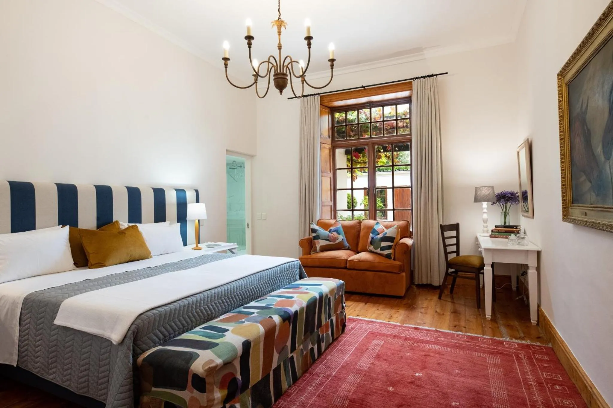 Bed in Avontuur Manor House and Wine Estate