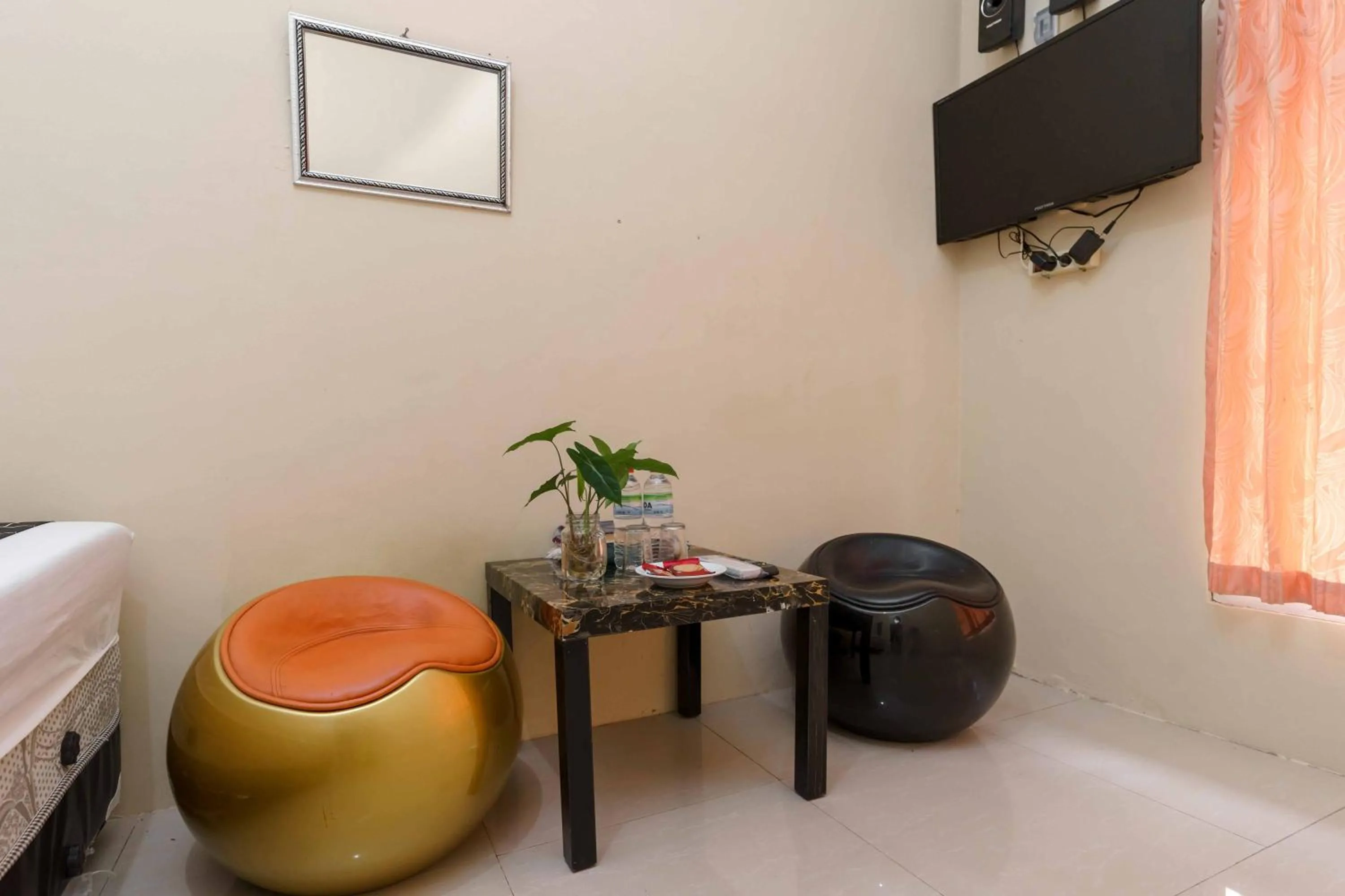 Bed in Madinah House Syariah Mitra RedDoorz