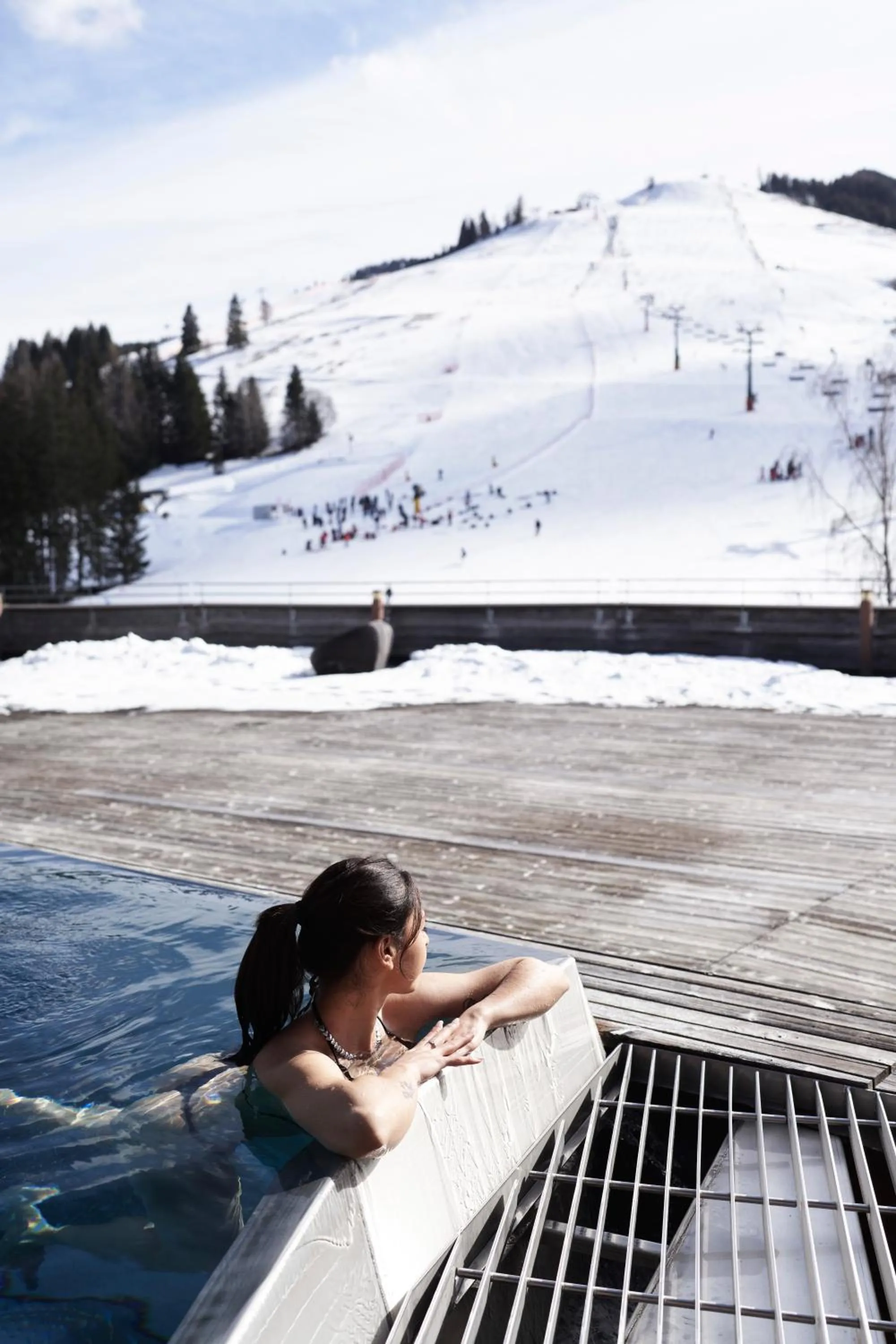 Swimming pool in Holzhotel Forsthofalm