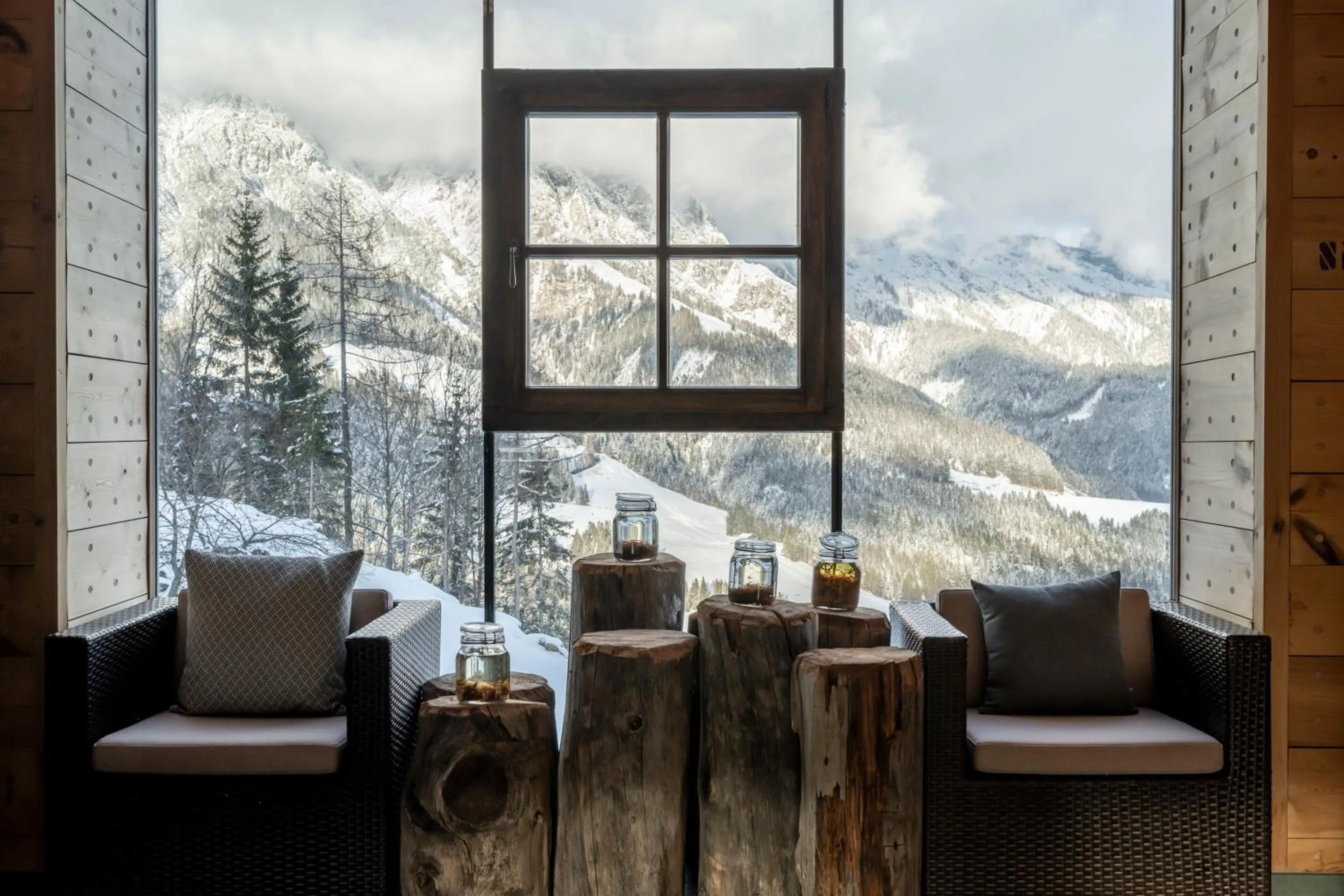 Spa and wellness centre/facilities in Holzhotel Forsthofalm