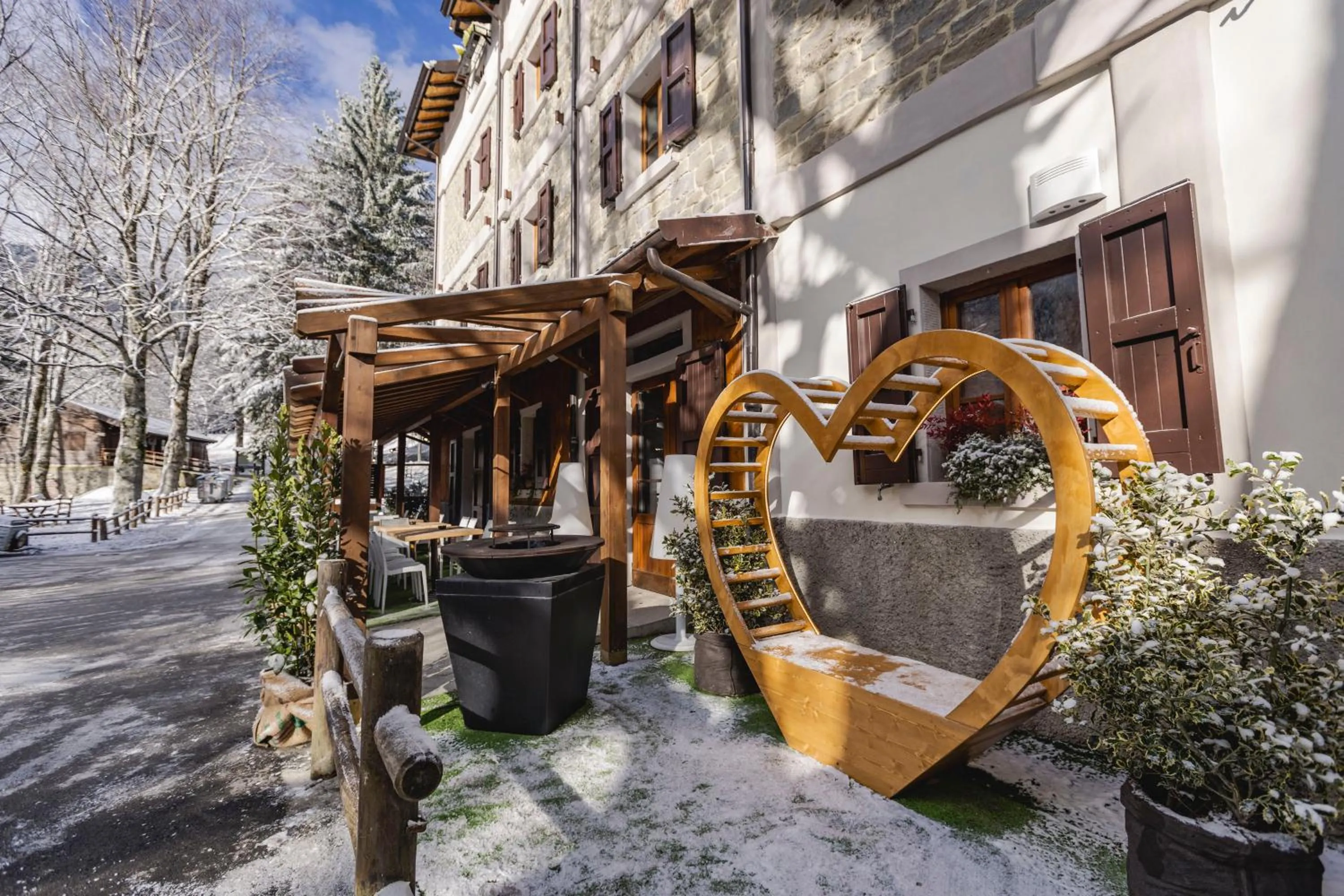 Lounge or bar in Granduca Mountain Wellness Apartments Campigna