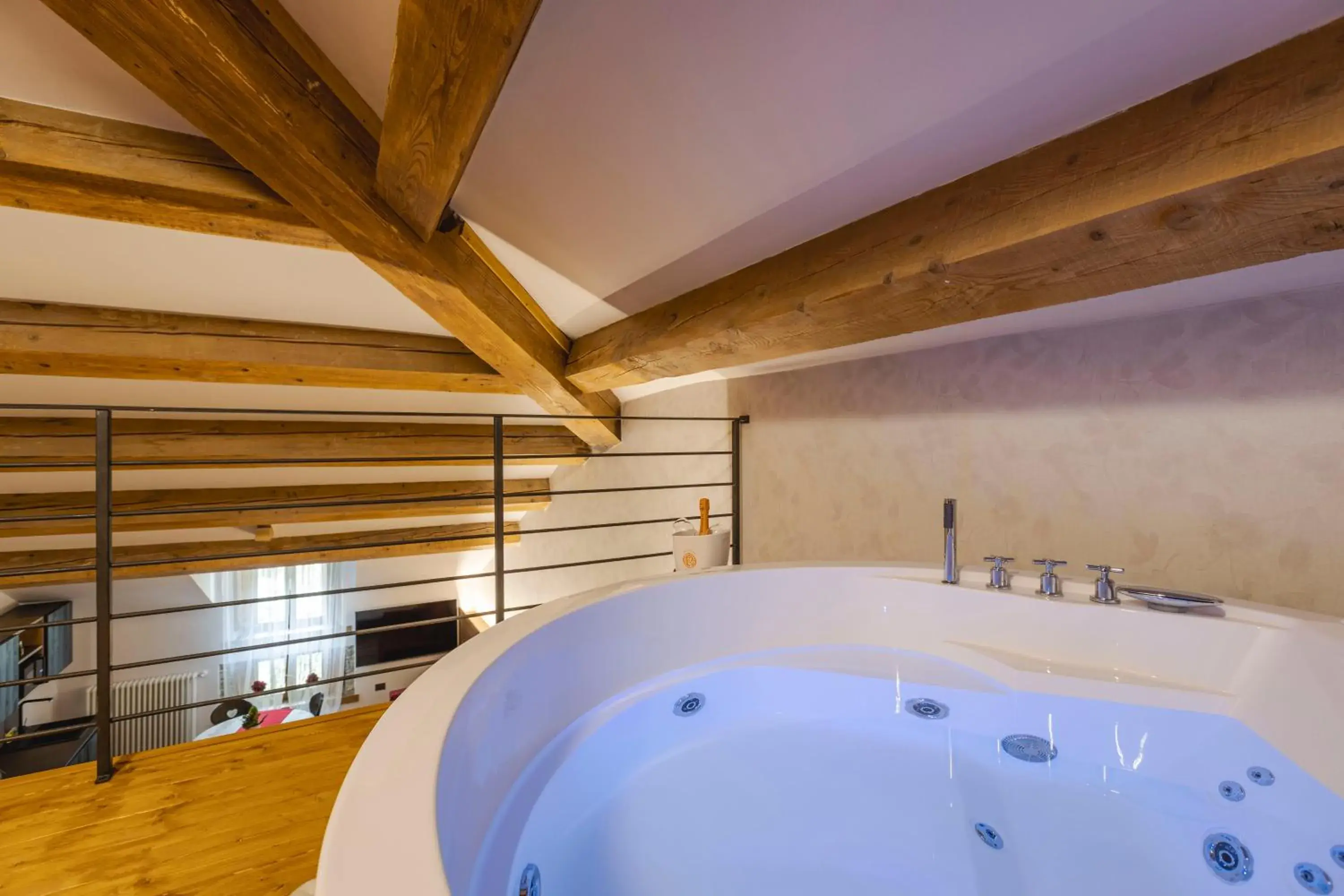 Luxury Chalet with Hot Tub in Granduca Mountain Wellness Apartments Campigna Luxury Chalet with Hot Tub in Granduca Mountain Wellness Apartments Campigna