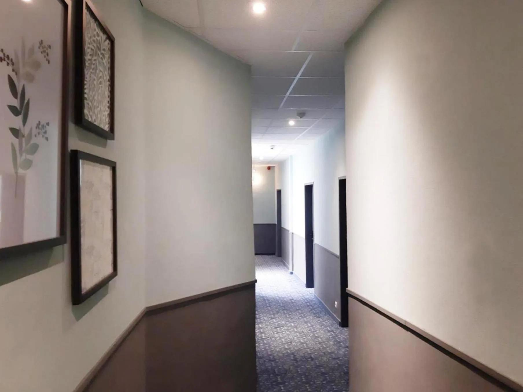 Lobby or reception in Garner Hotel Vienna by IHG