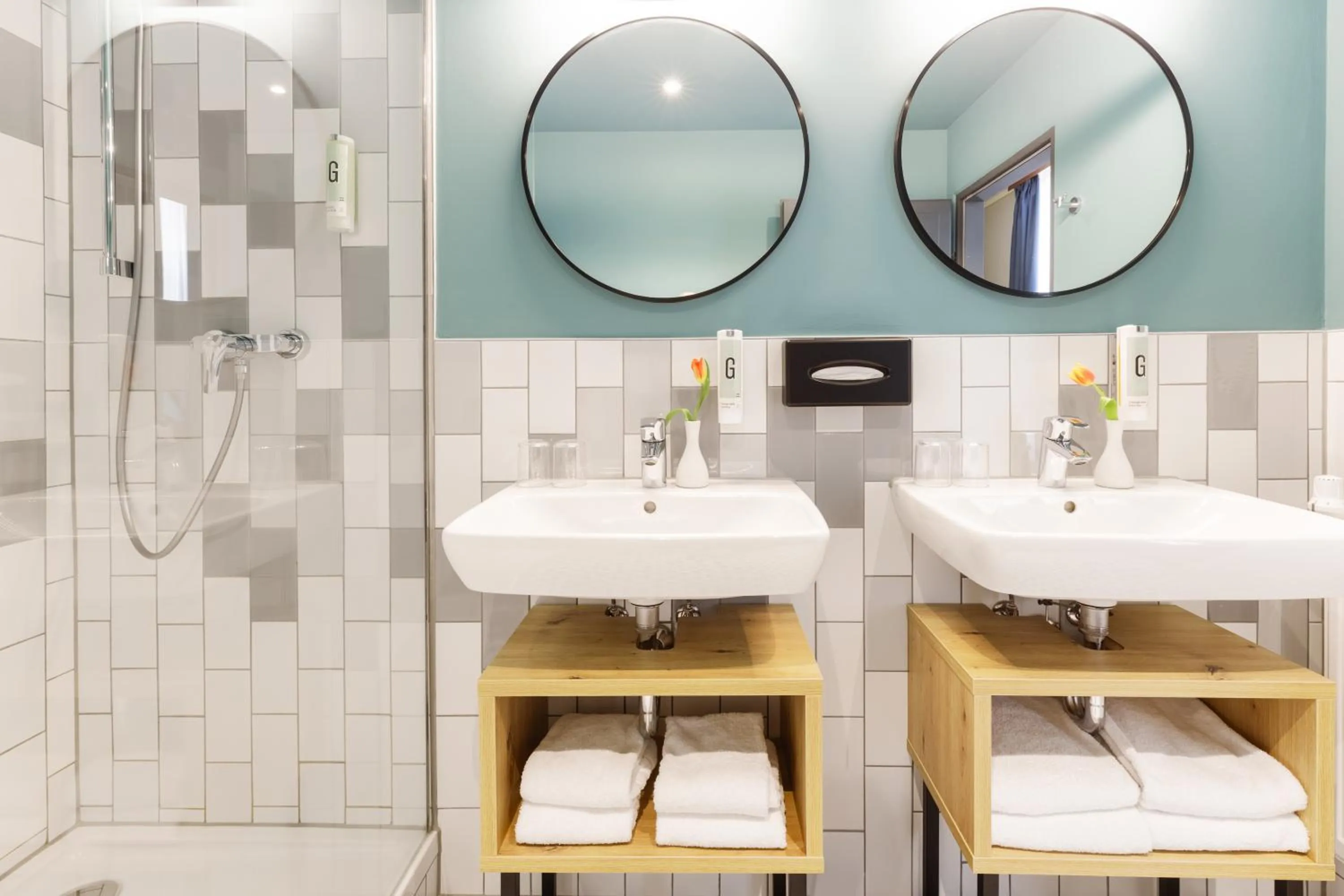 Bathroom in Garner Hotel Vienna by IHG