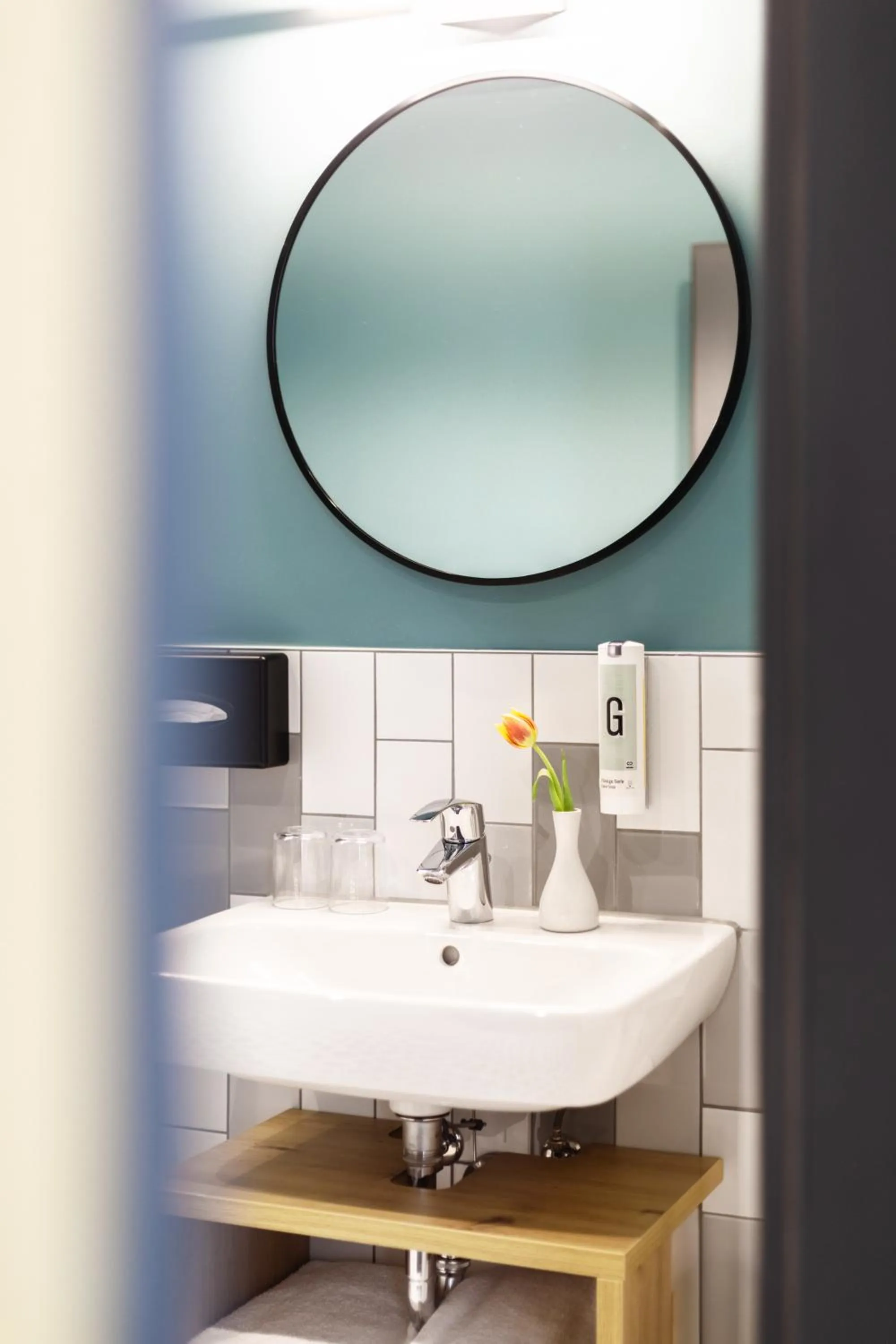 Bathroom in Garner Hotel Vienna by IHG