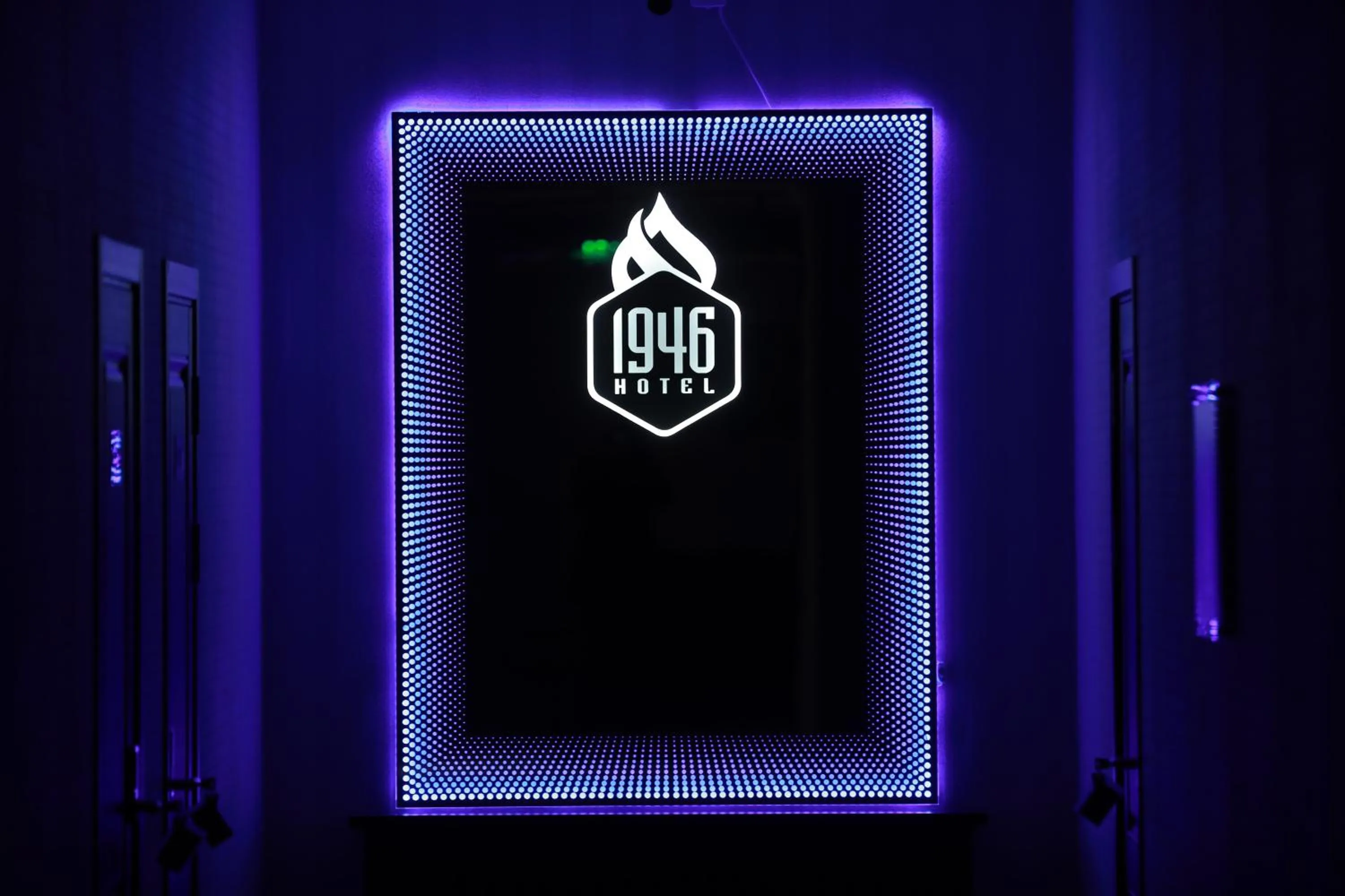 Property building in Hotel 1946