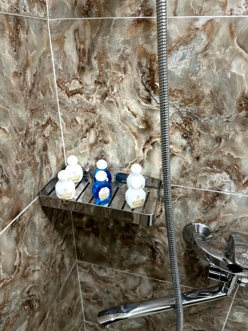 Property building in Hotel 1946