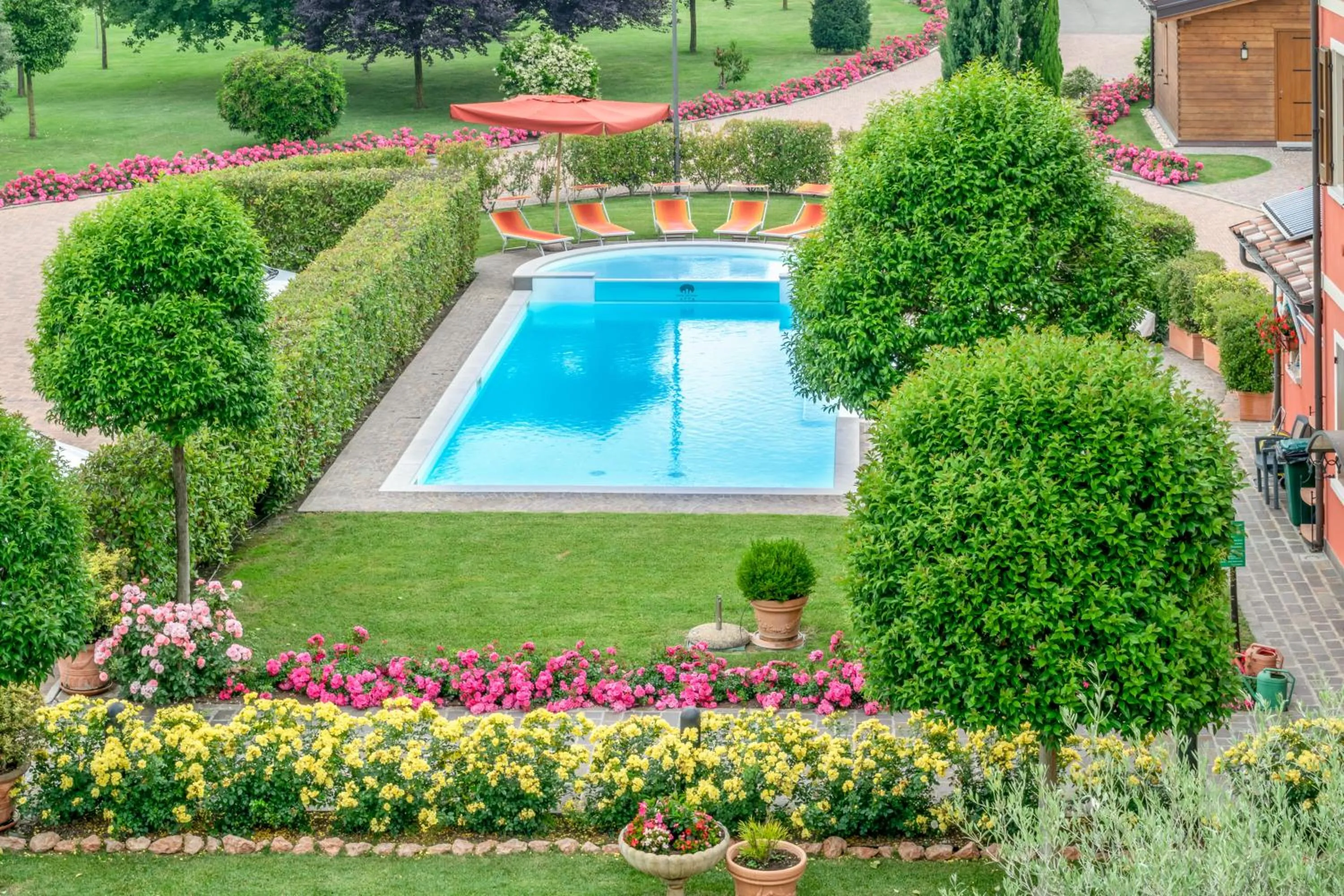Pool view in Hotel Tre Torri