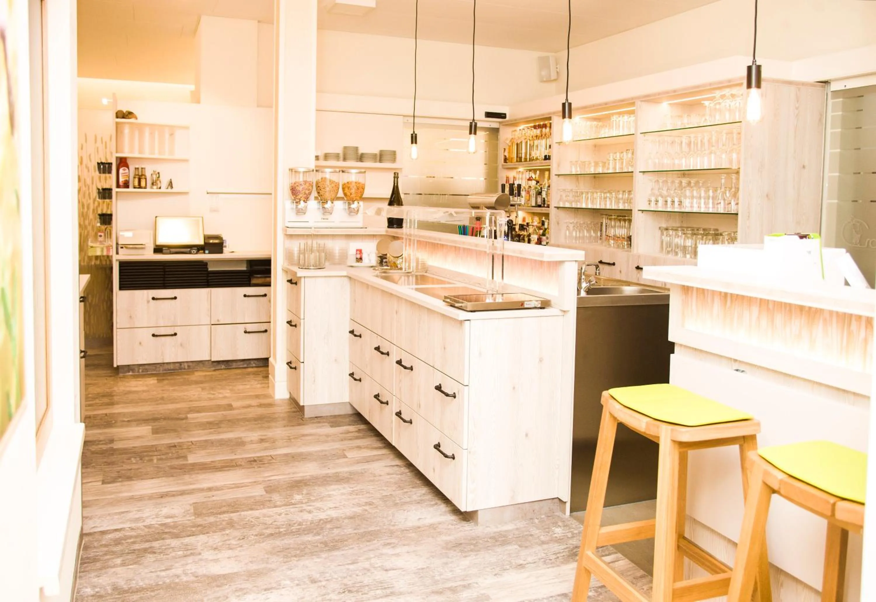 Breakfast in Lindenhaus Scharfe Kurve